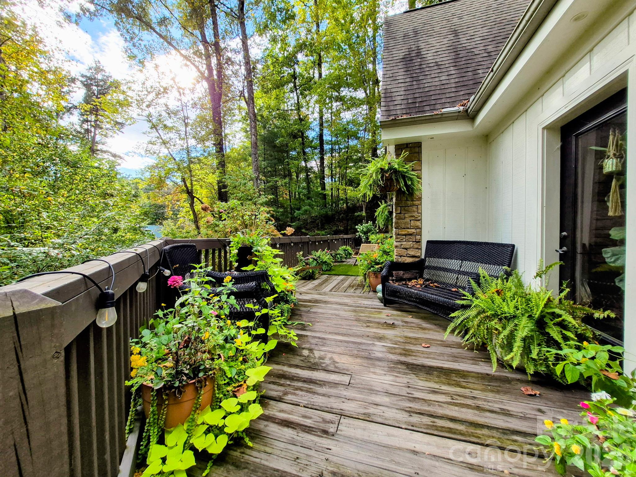 237 Mallard Road Property Photo 1