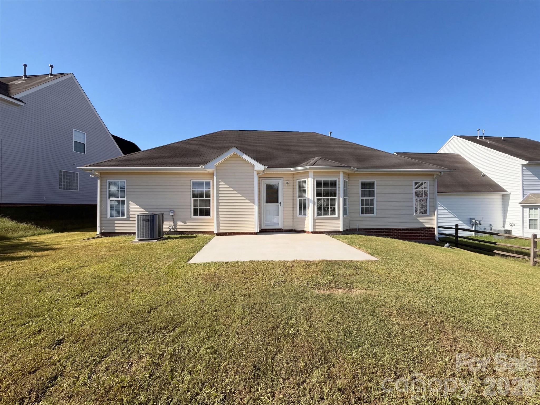 11344 Pointer Ridge Drive Property Photo 5