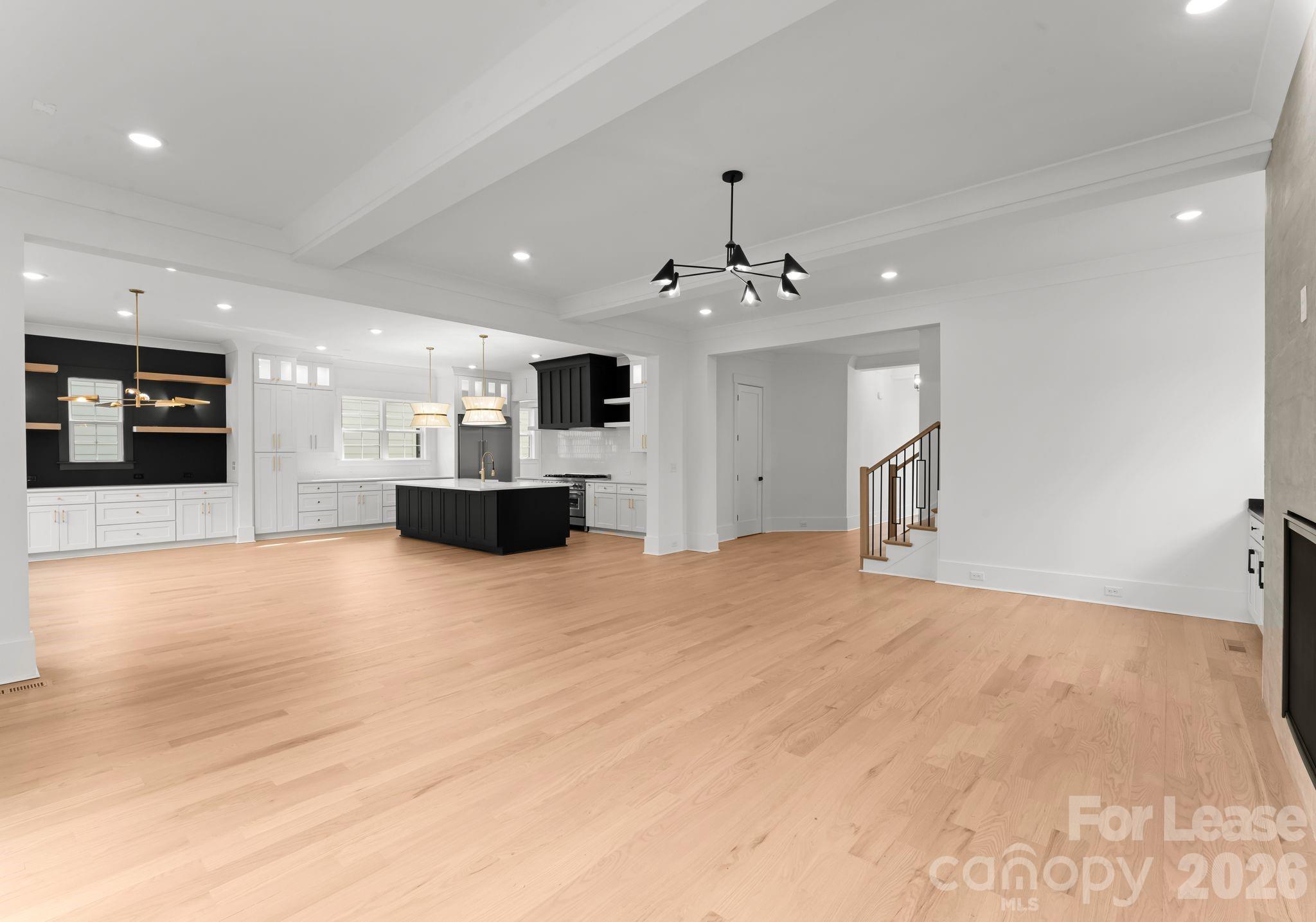 4345 Castleton Road Property Photo 6