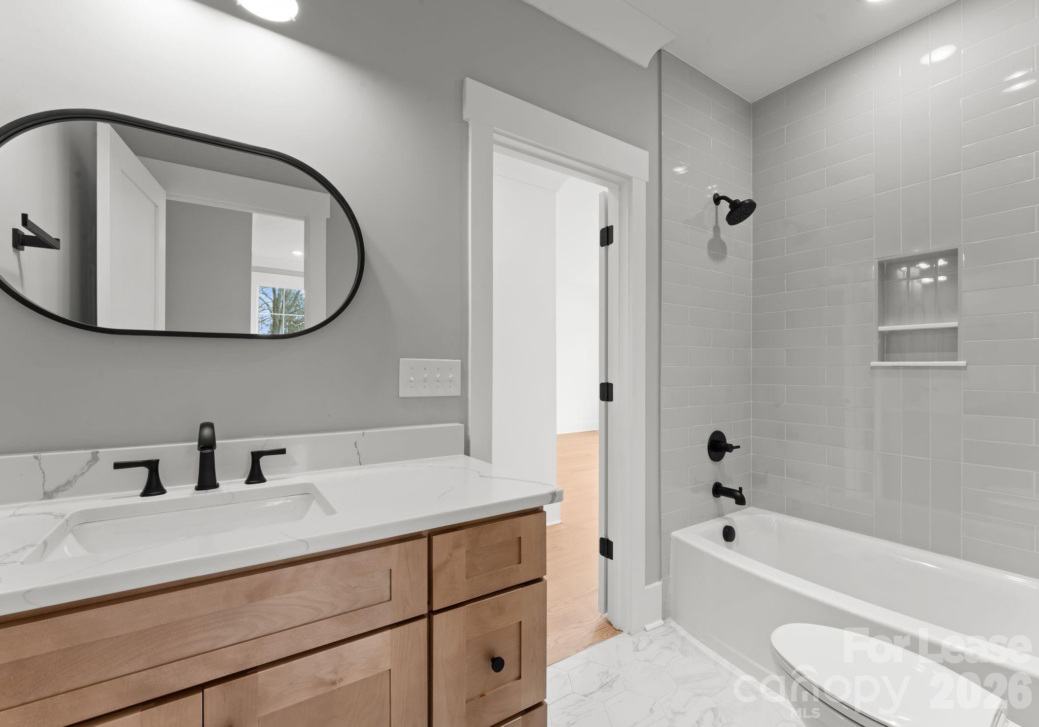 4345 Castleton Road Property Photo 28