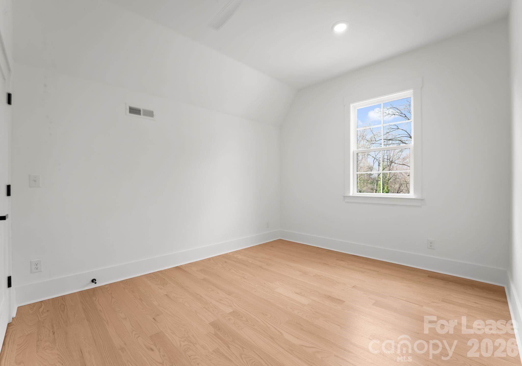 4345 Castleton Road Property Photo 37