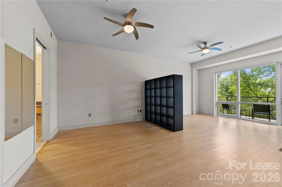 1133 Metropolitan Avenue 204 Property Photo 15