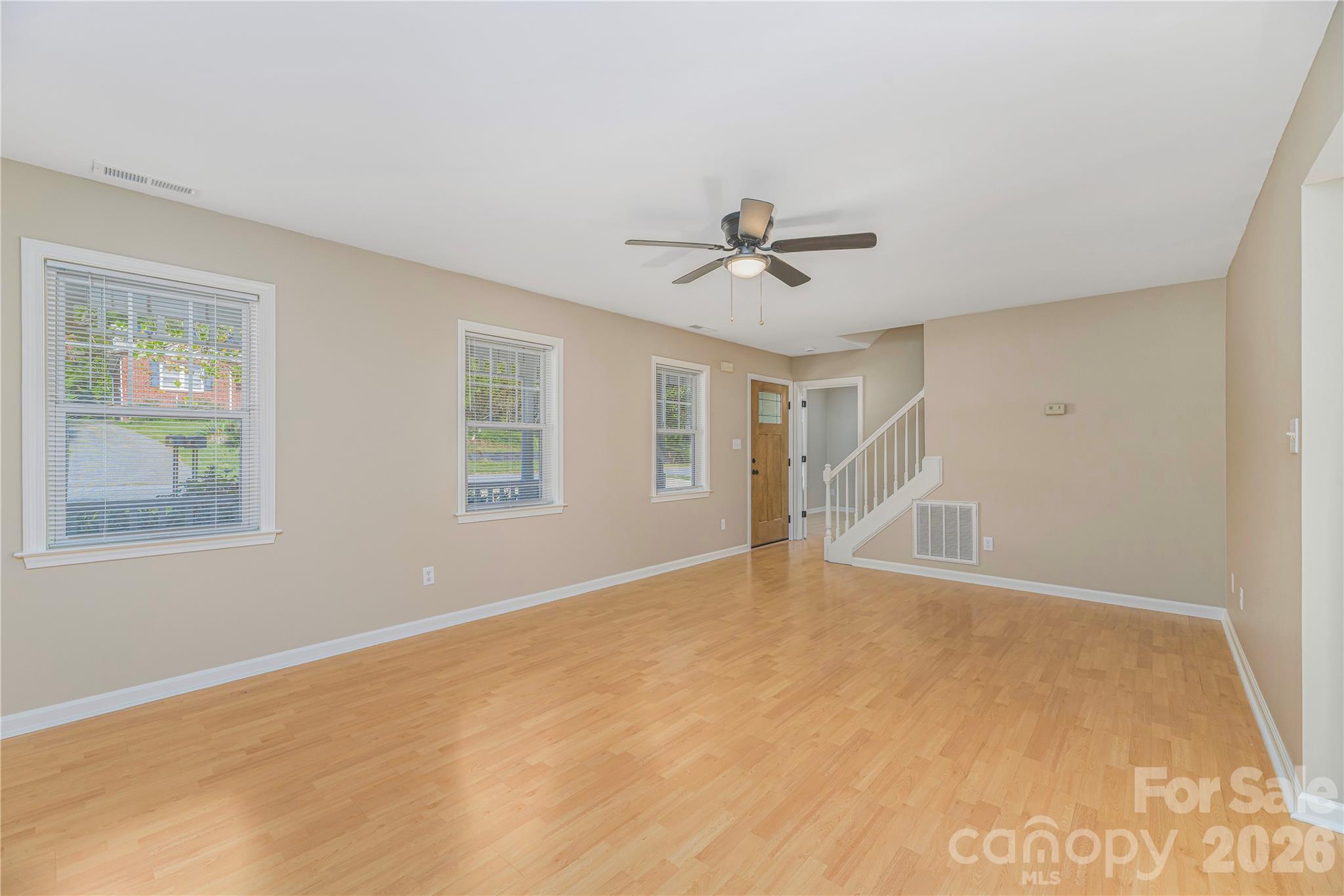 17 Sheridan Road Property Photo 6