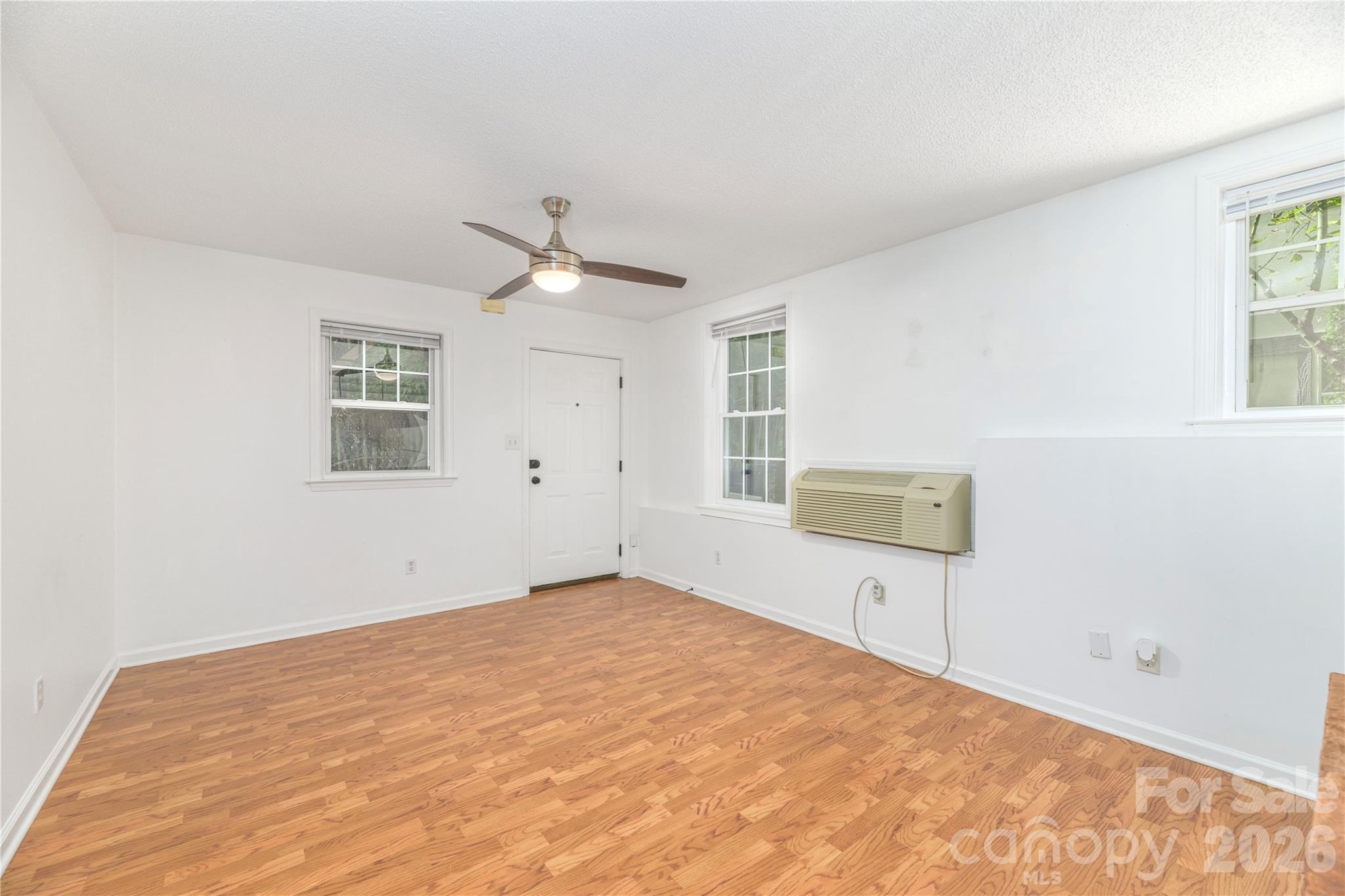 17 Sheridan Road Property Photo 31