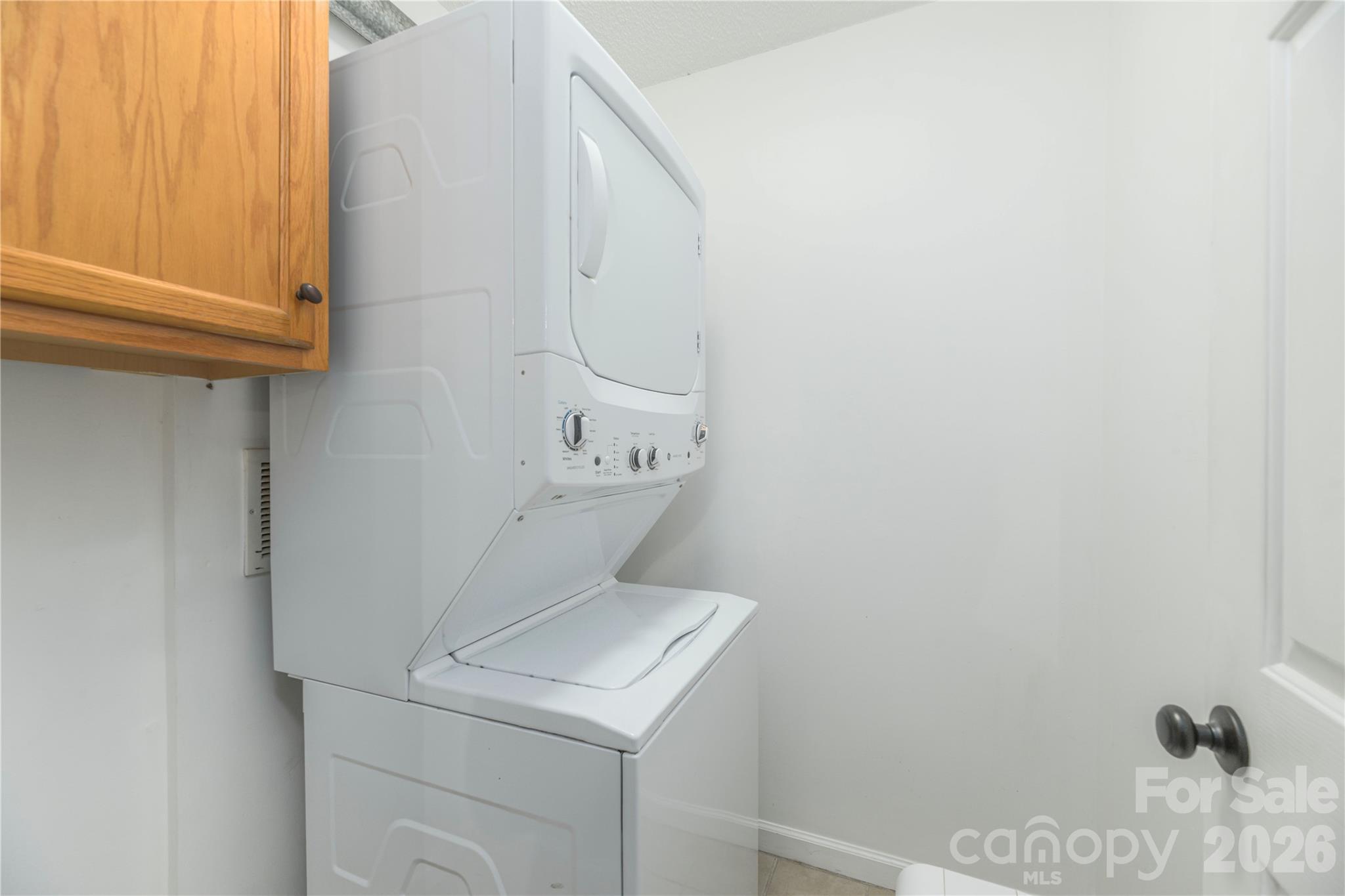 17 Sheridan Road Property Photo 36