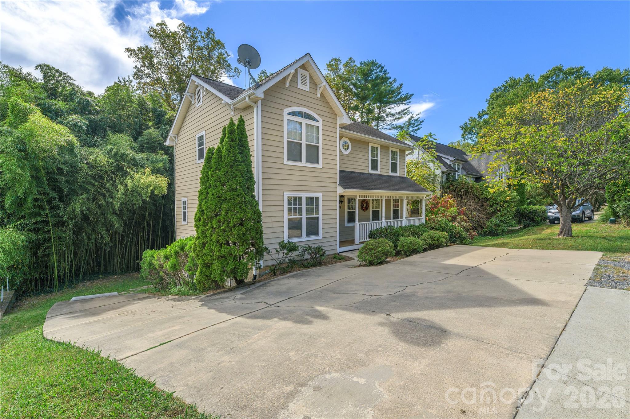 17 Sheridan Road Property Photo 41