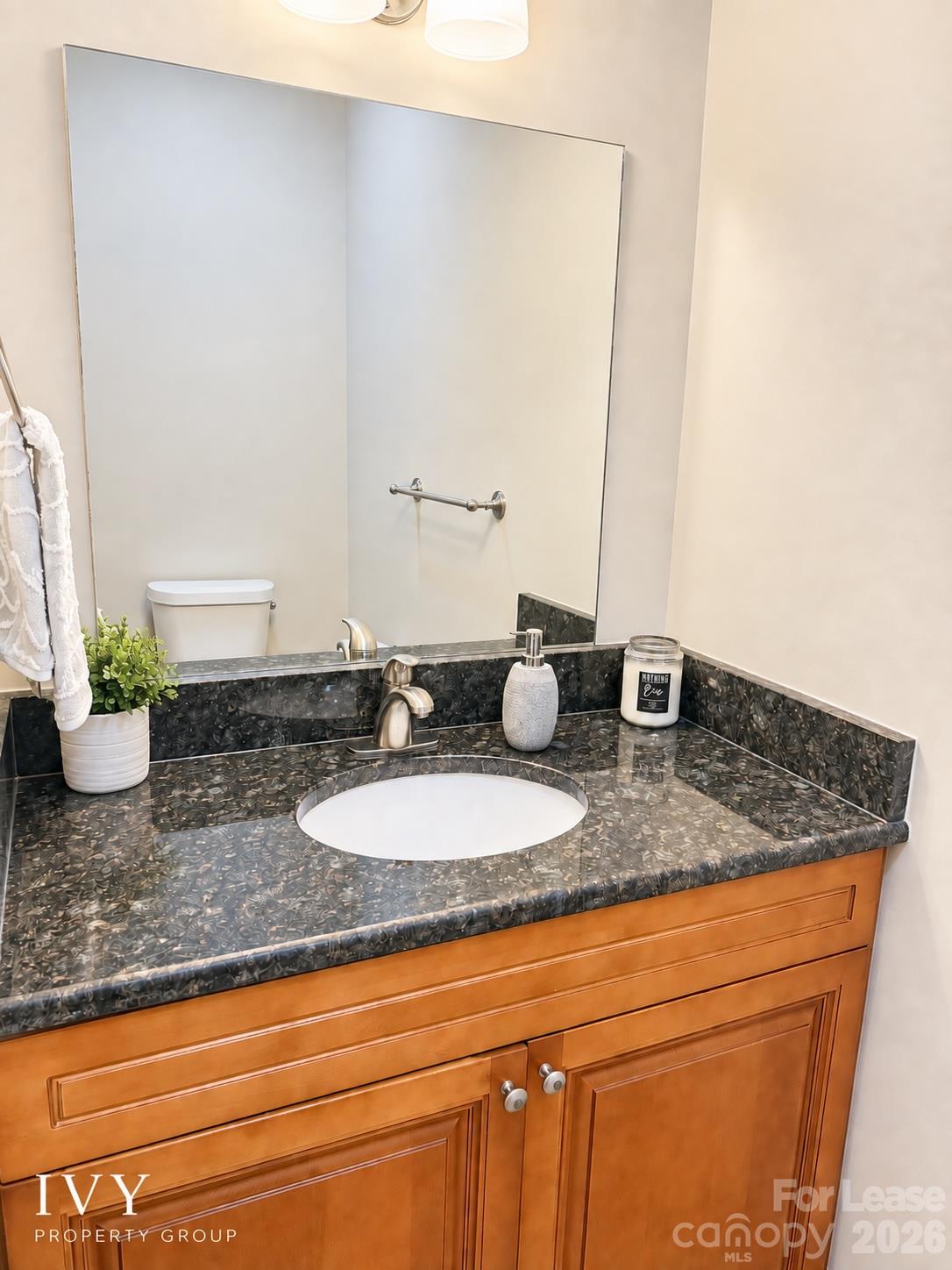 220 Rainbow Terrace Property Photo 9