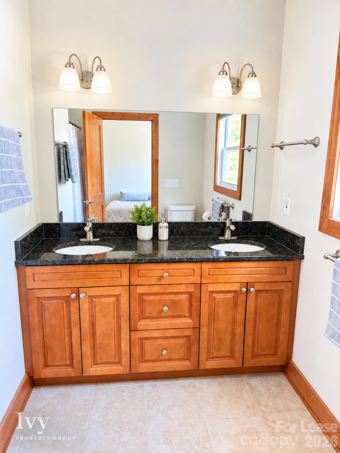 220 Rainbow Terrace Property Photo 16