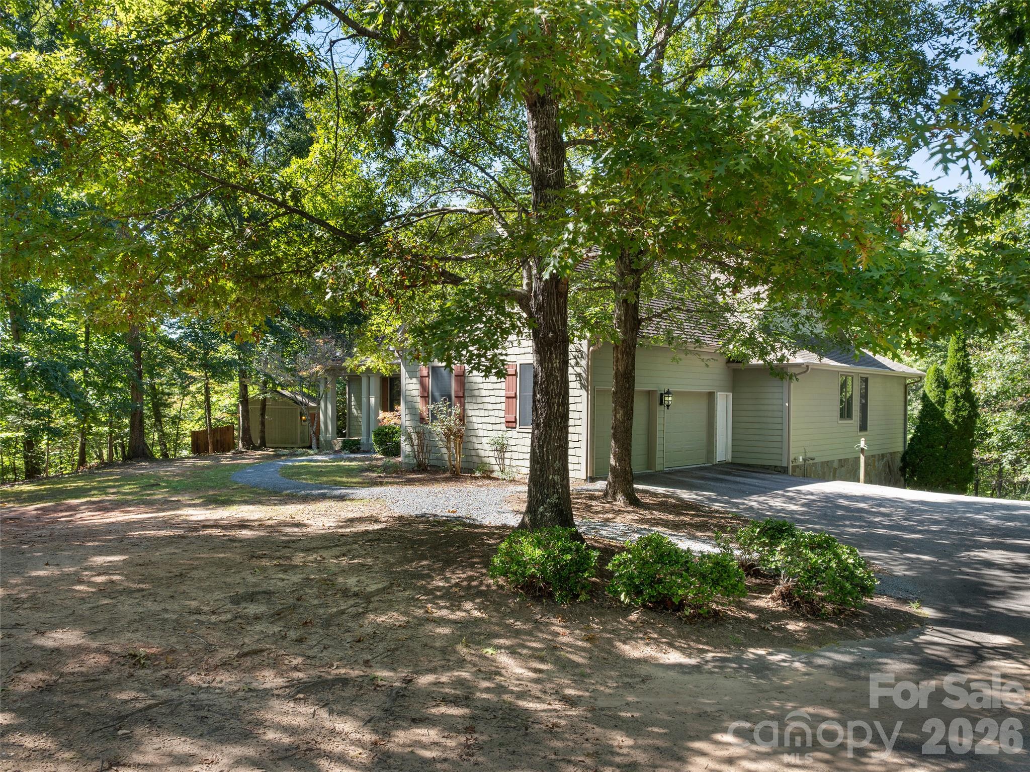 620 N Highland Road Property Photo 3