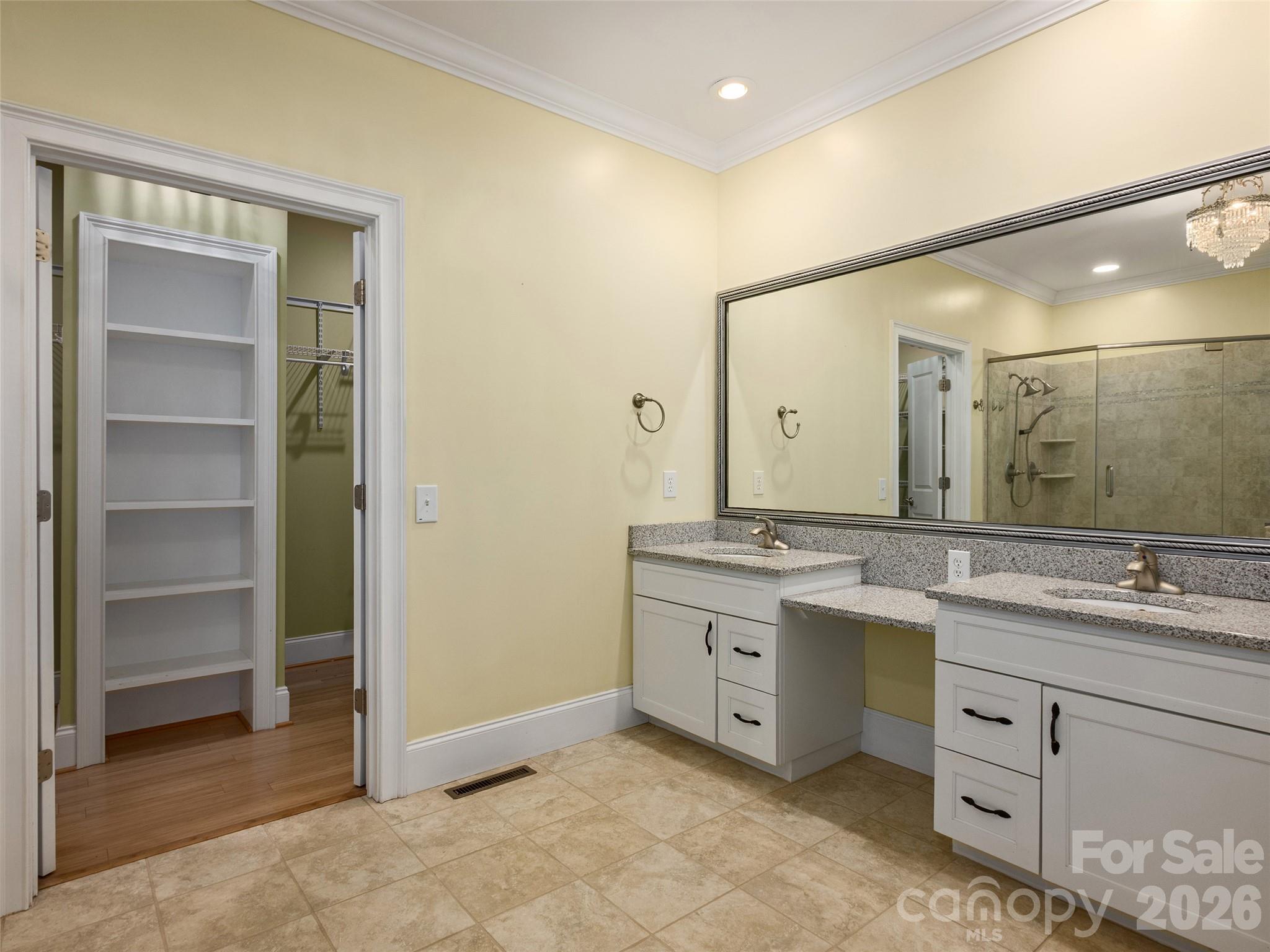 620 N Highland Road Property Photo 19