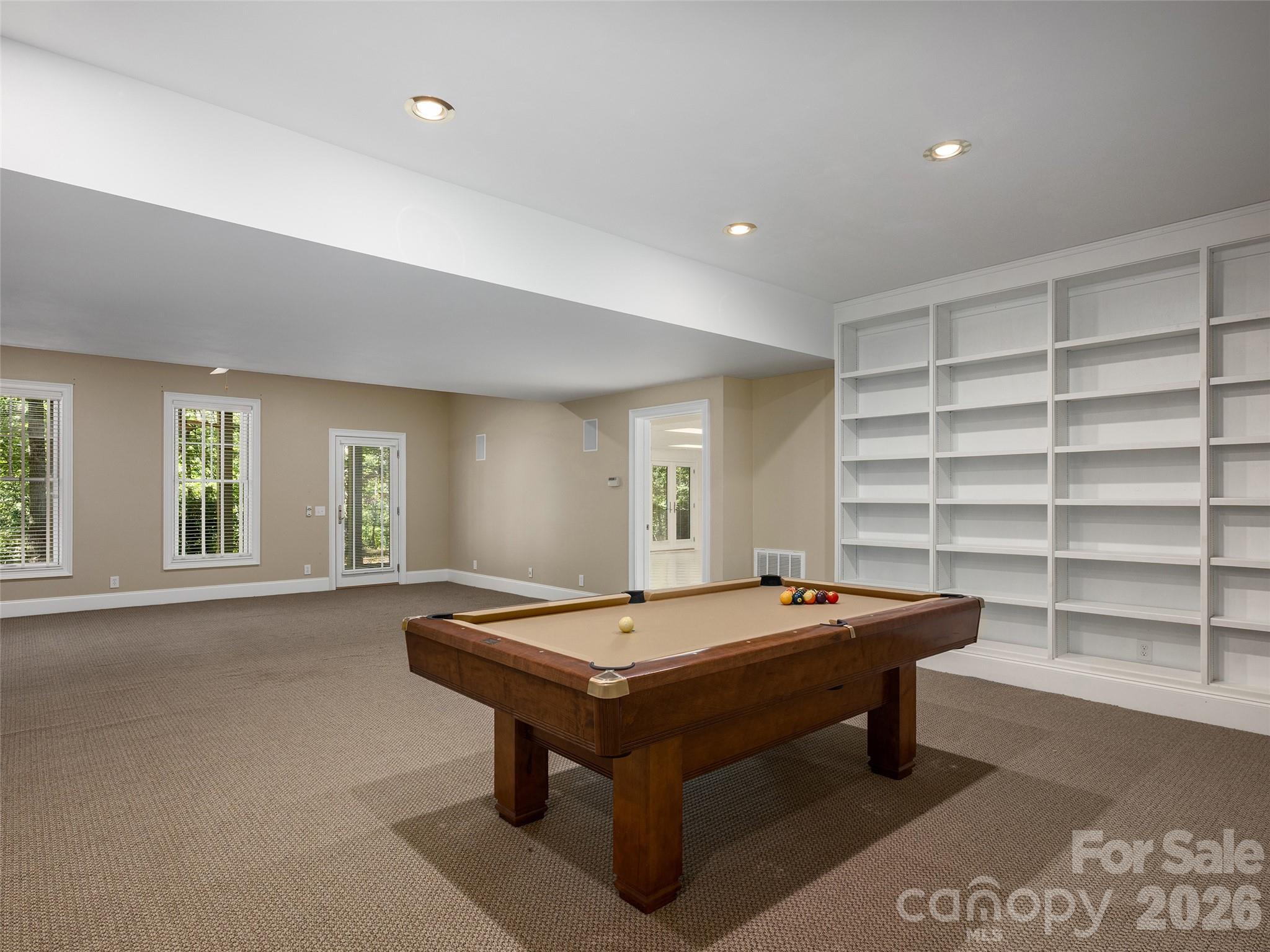 620 N Highland Road Property Photo 28