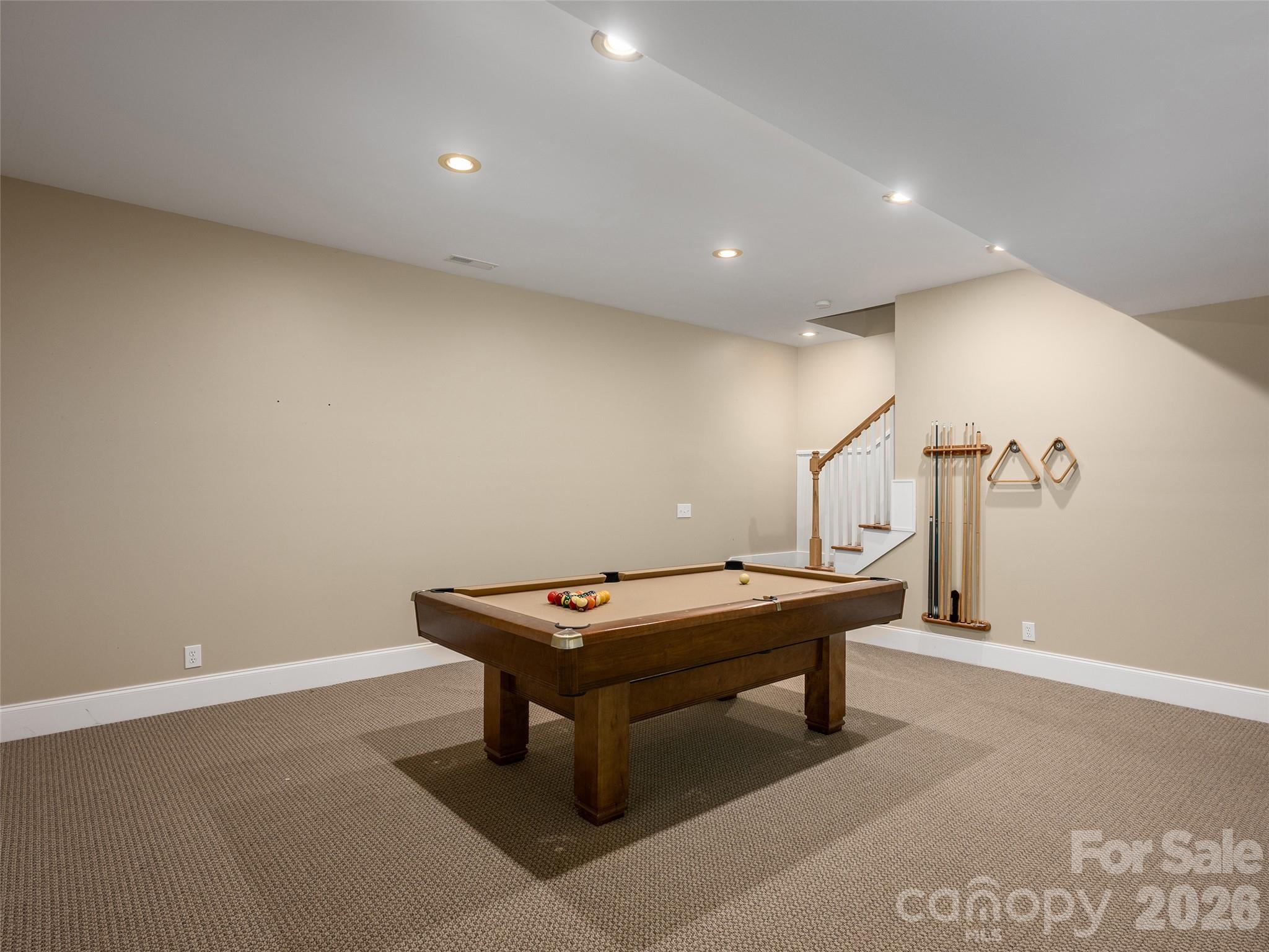 620 N Highland Road Property Photo 29