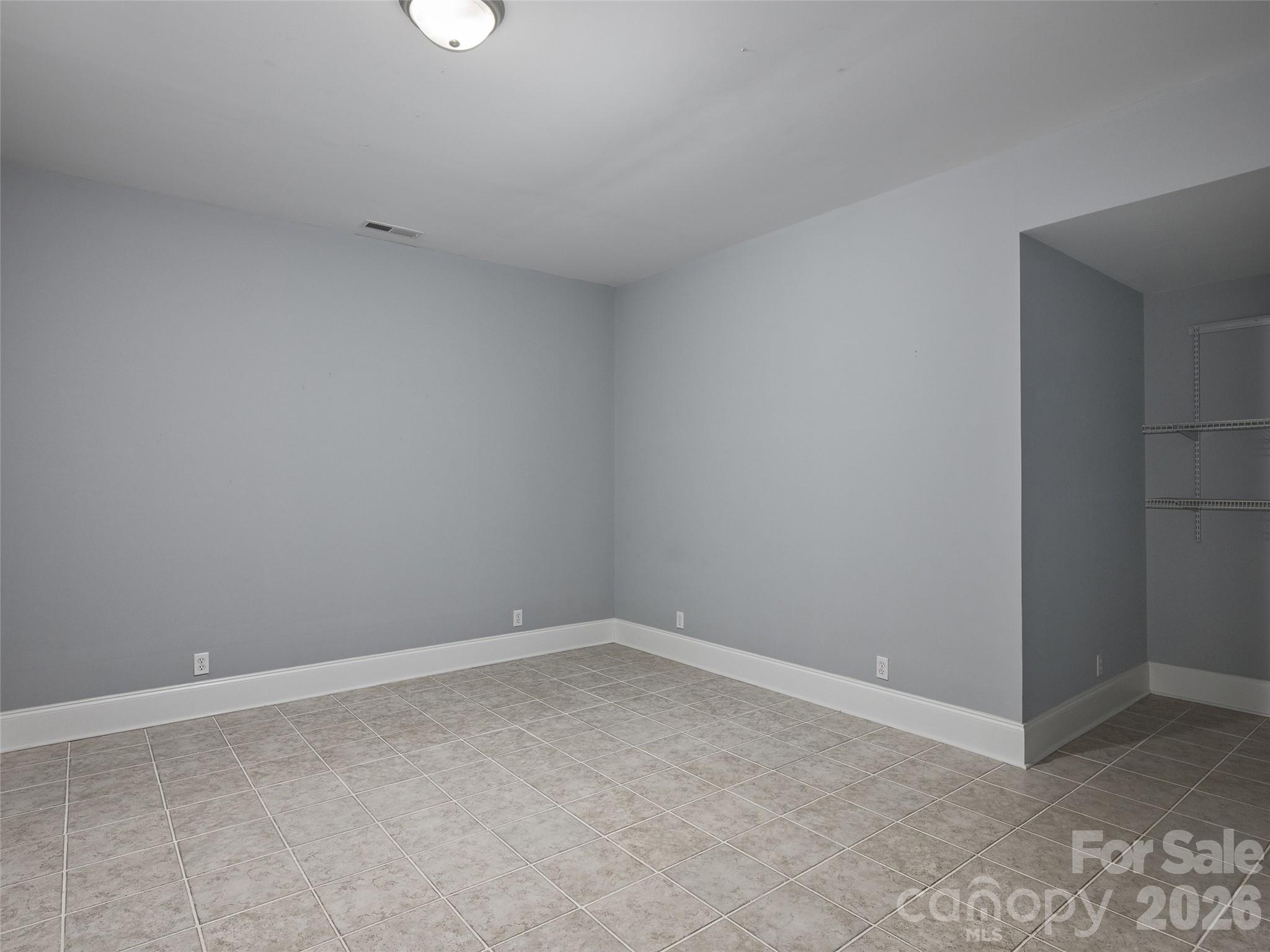 620 N Highland Road Property Photo 34