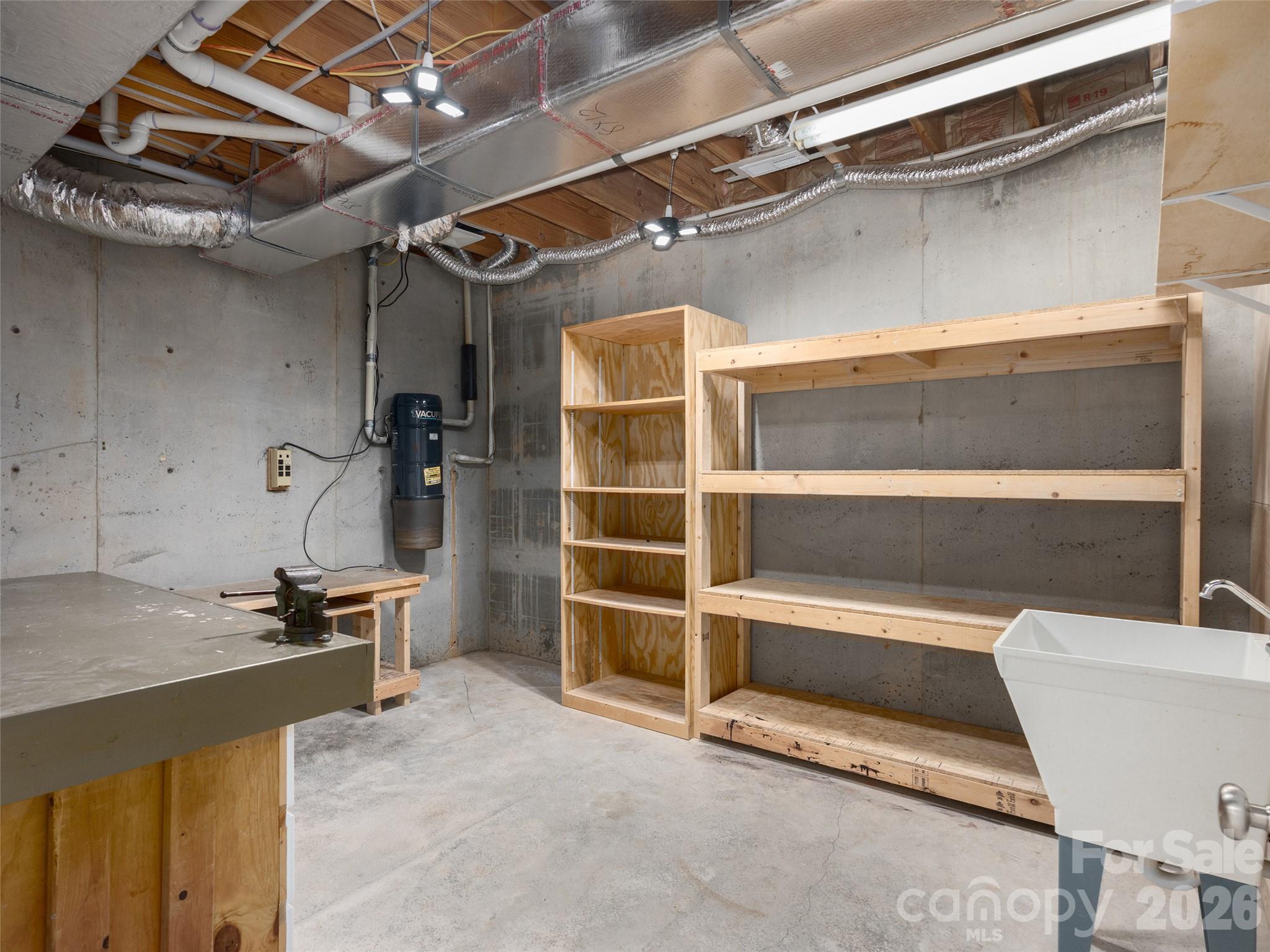 620 N Highland Road Property Photo 37