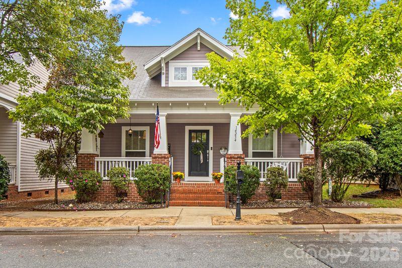 14234 Holly Springs Drive Property Photo 1