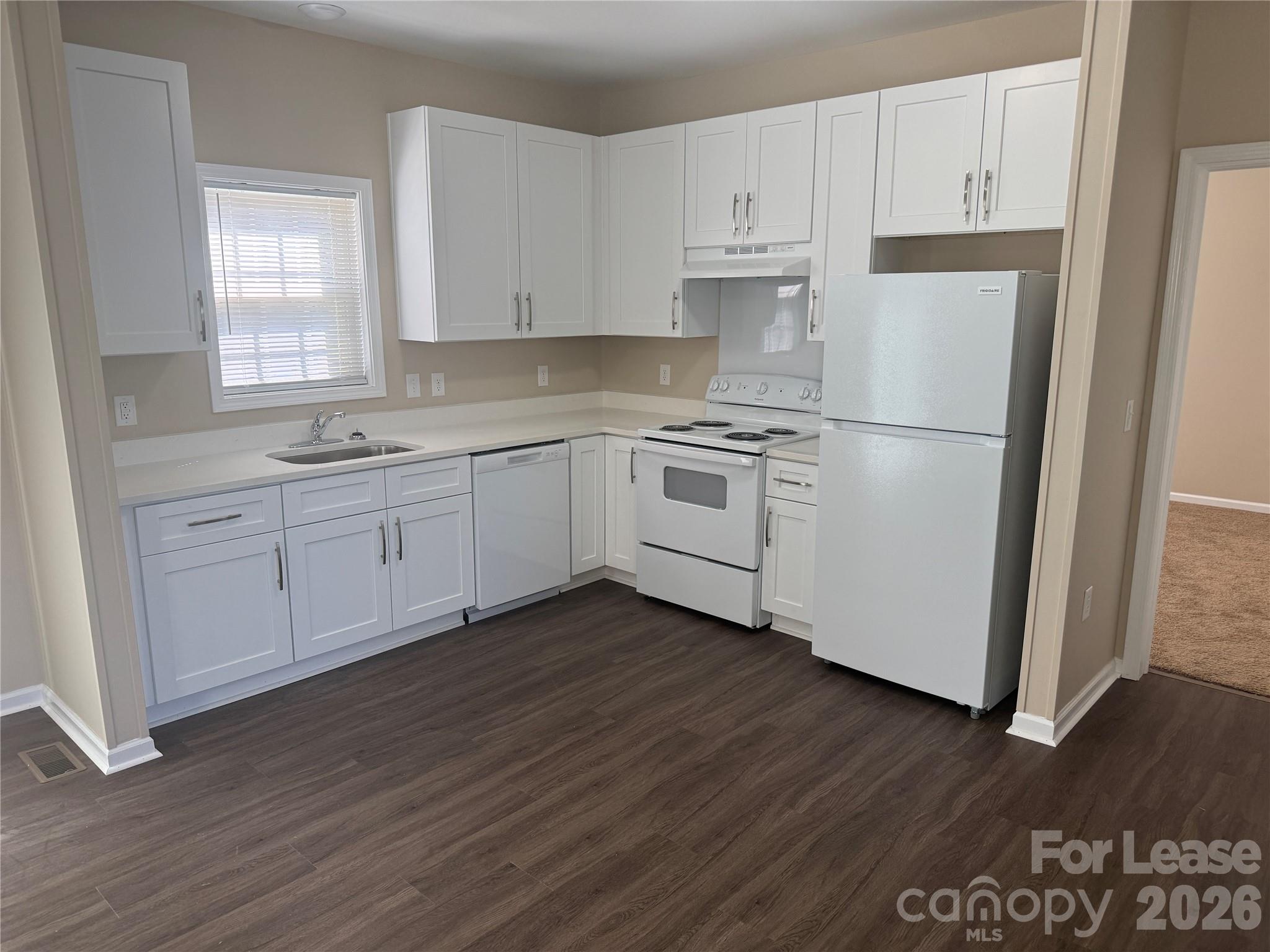 218 Prosperity Place Property Photo 4