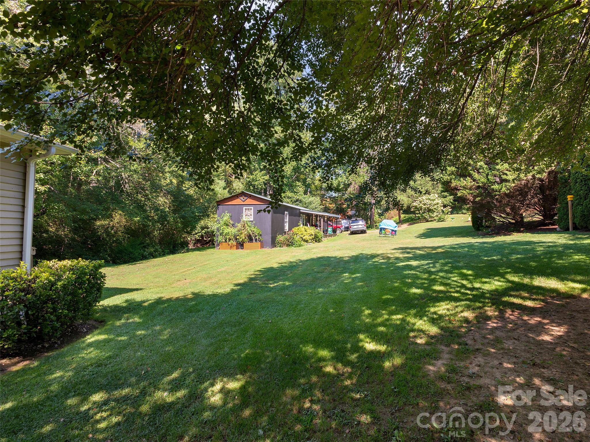 16 Ben Lippen Road Property Photo 24