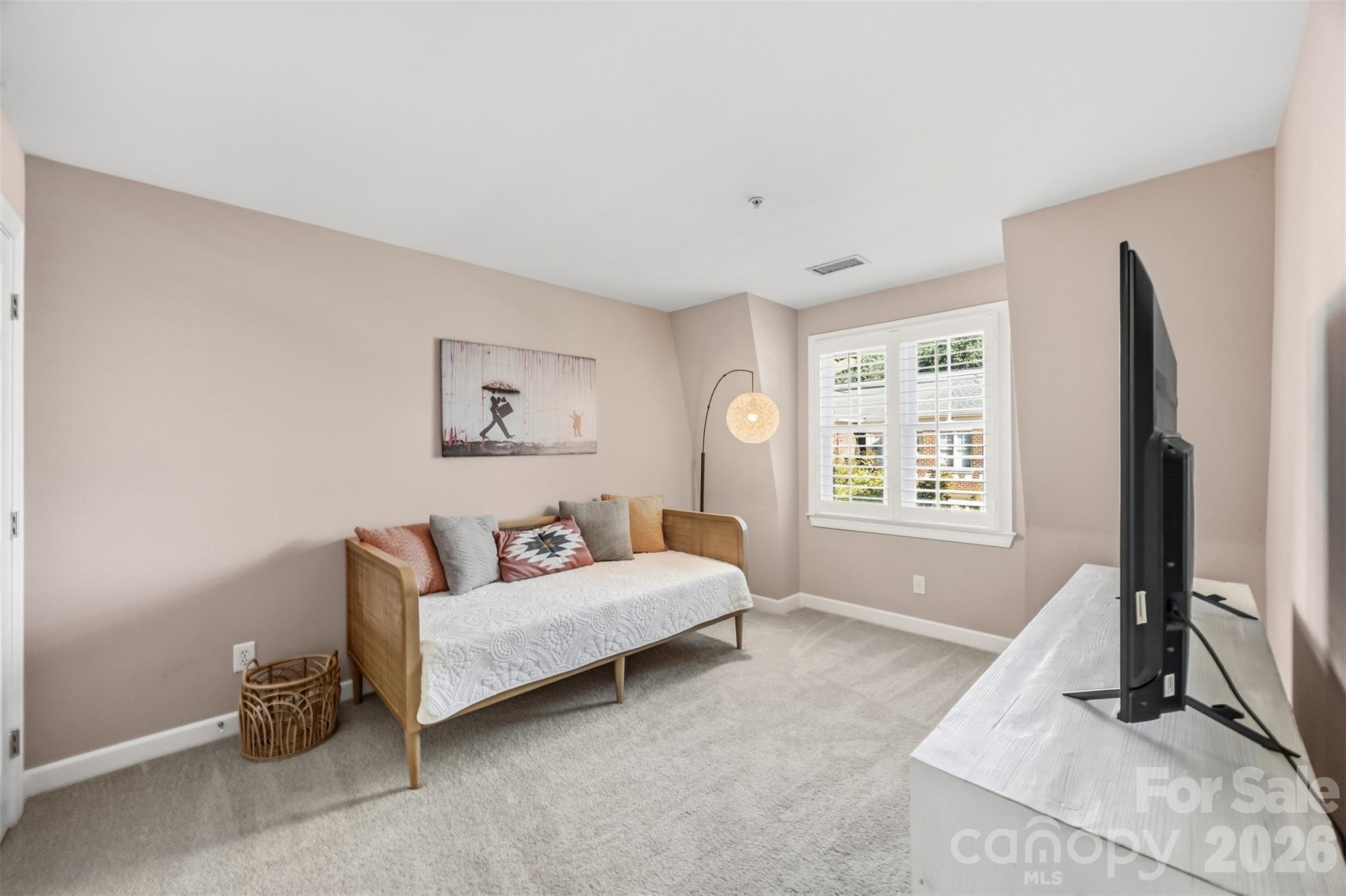 976 Park Slope Drive Property Photo 26
