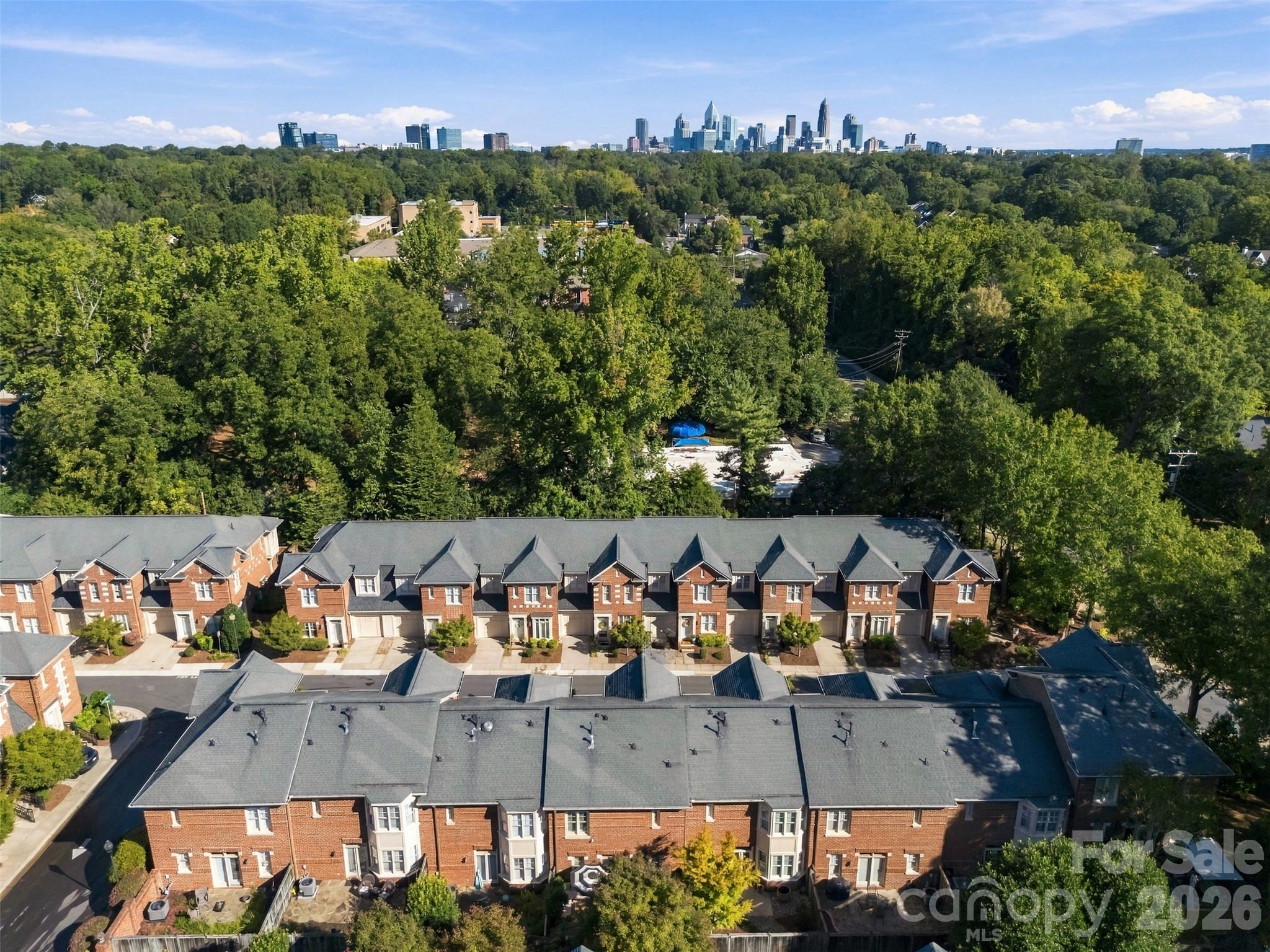 976 Park Slope Drive Property Photo 33