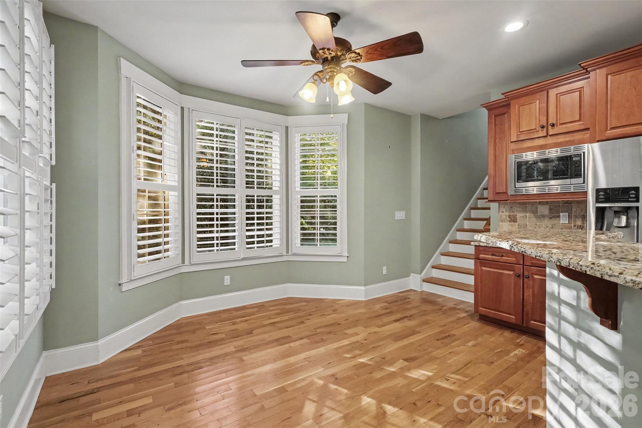 8611 Kerns Meadow Lane Property Photo 12