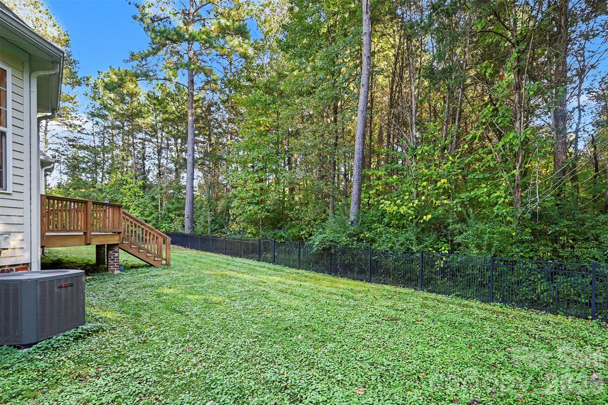 8611 Kerns Meadow Lane Property Photo 31