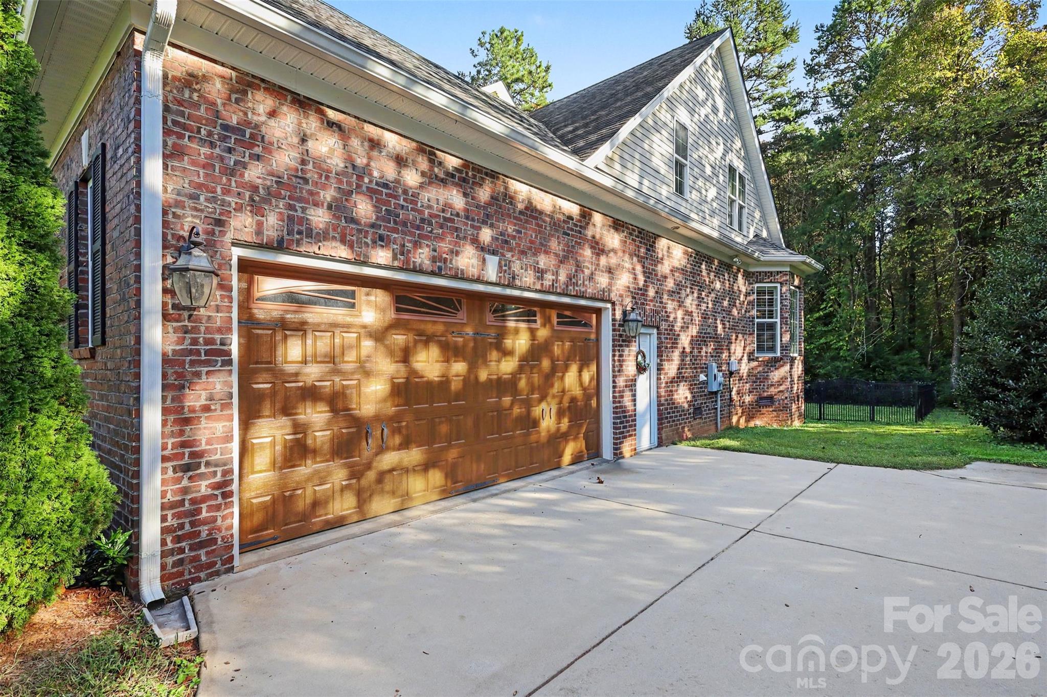 8611 Kerns Meadow Lane Property Photo 32