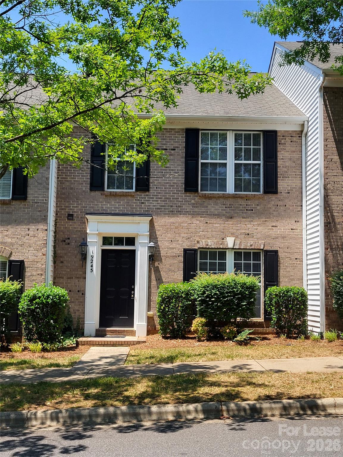 19245 Lake Norman Cove Drive Property Photo 1
