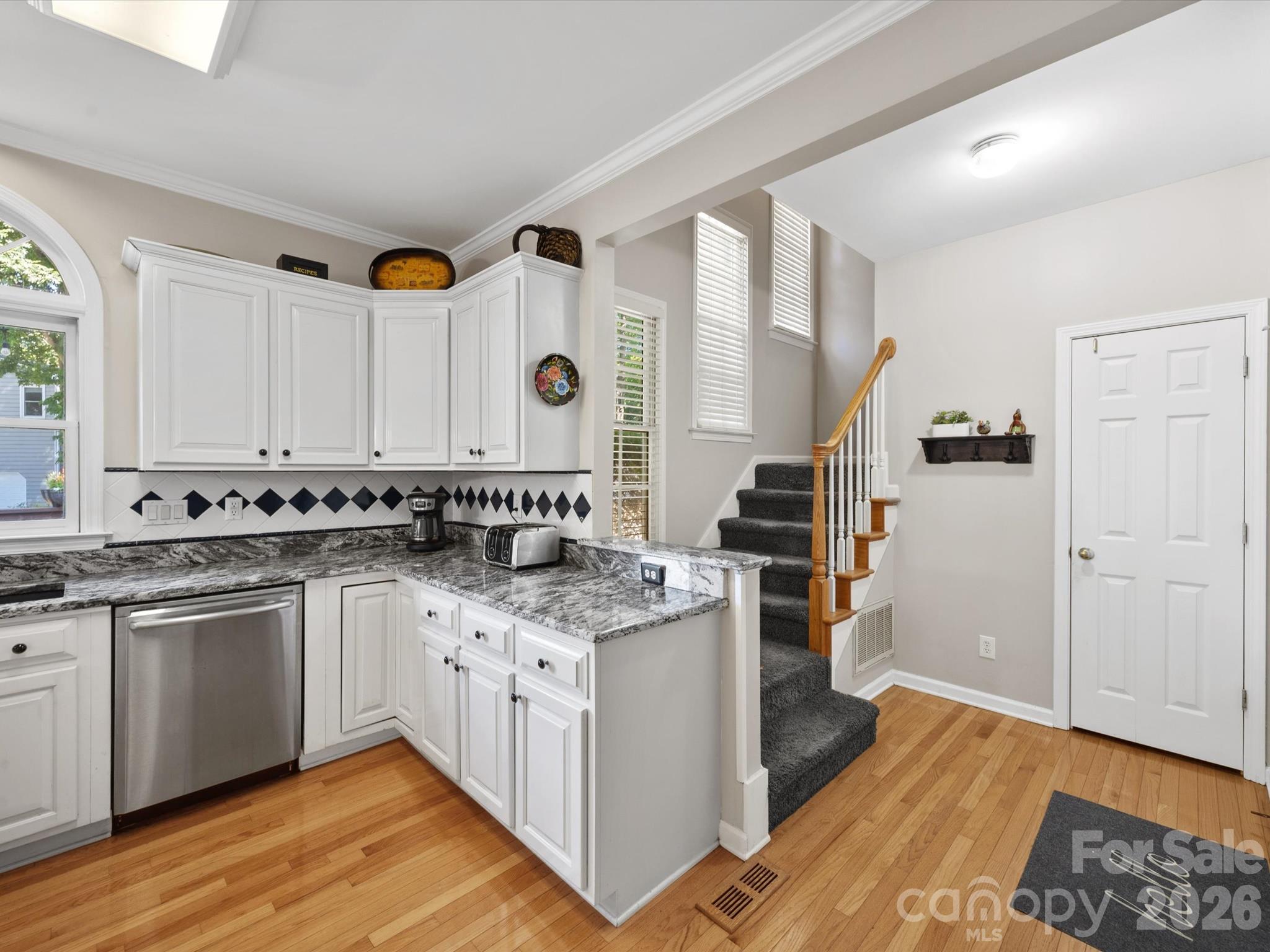 9014 Oxfordshire Court Property Photo 7