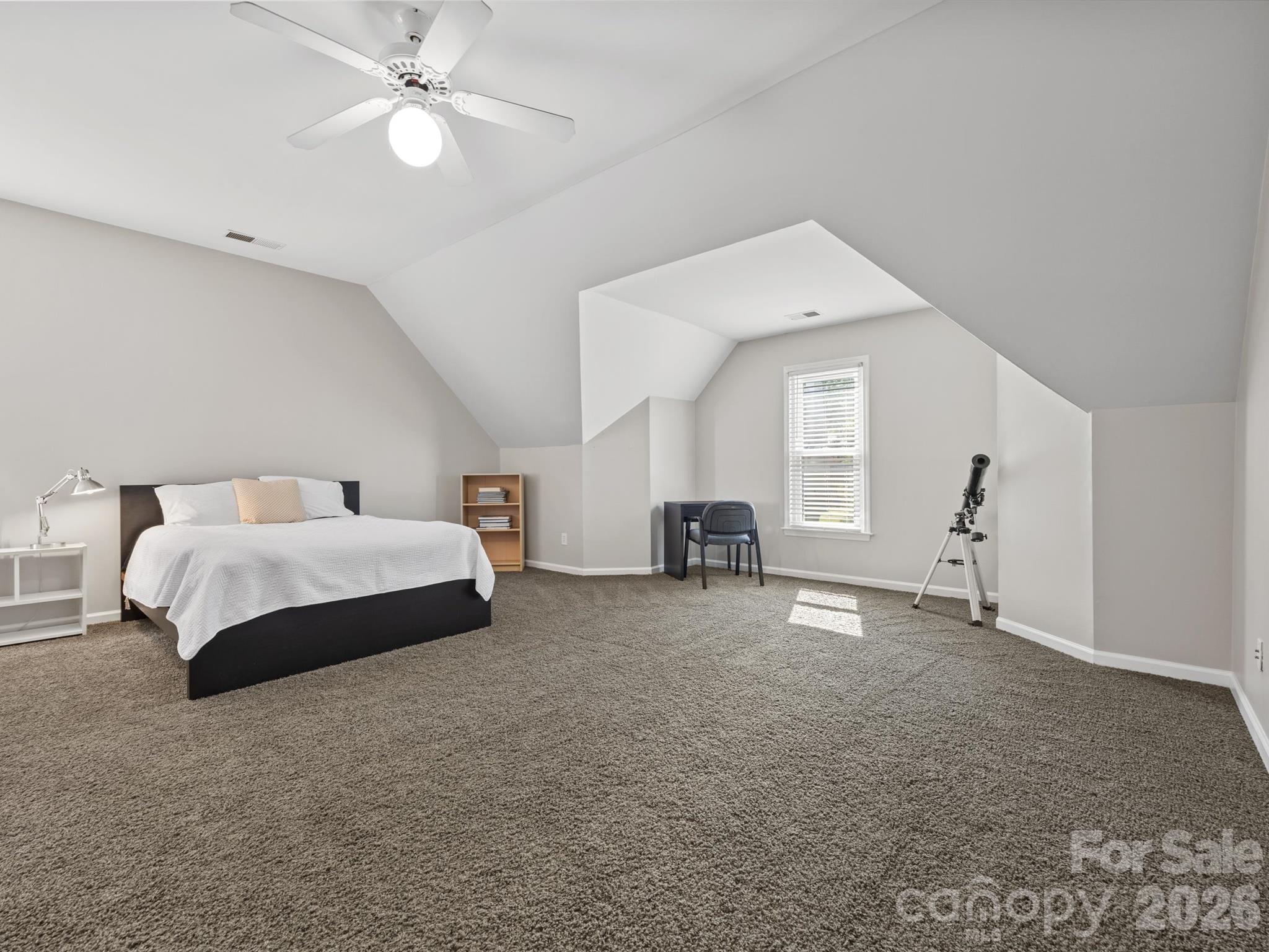 9014 Oxfordshire Court Property Photo 15