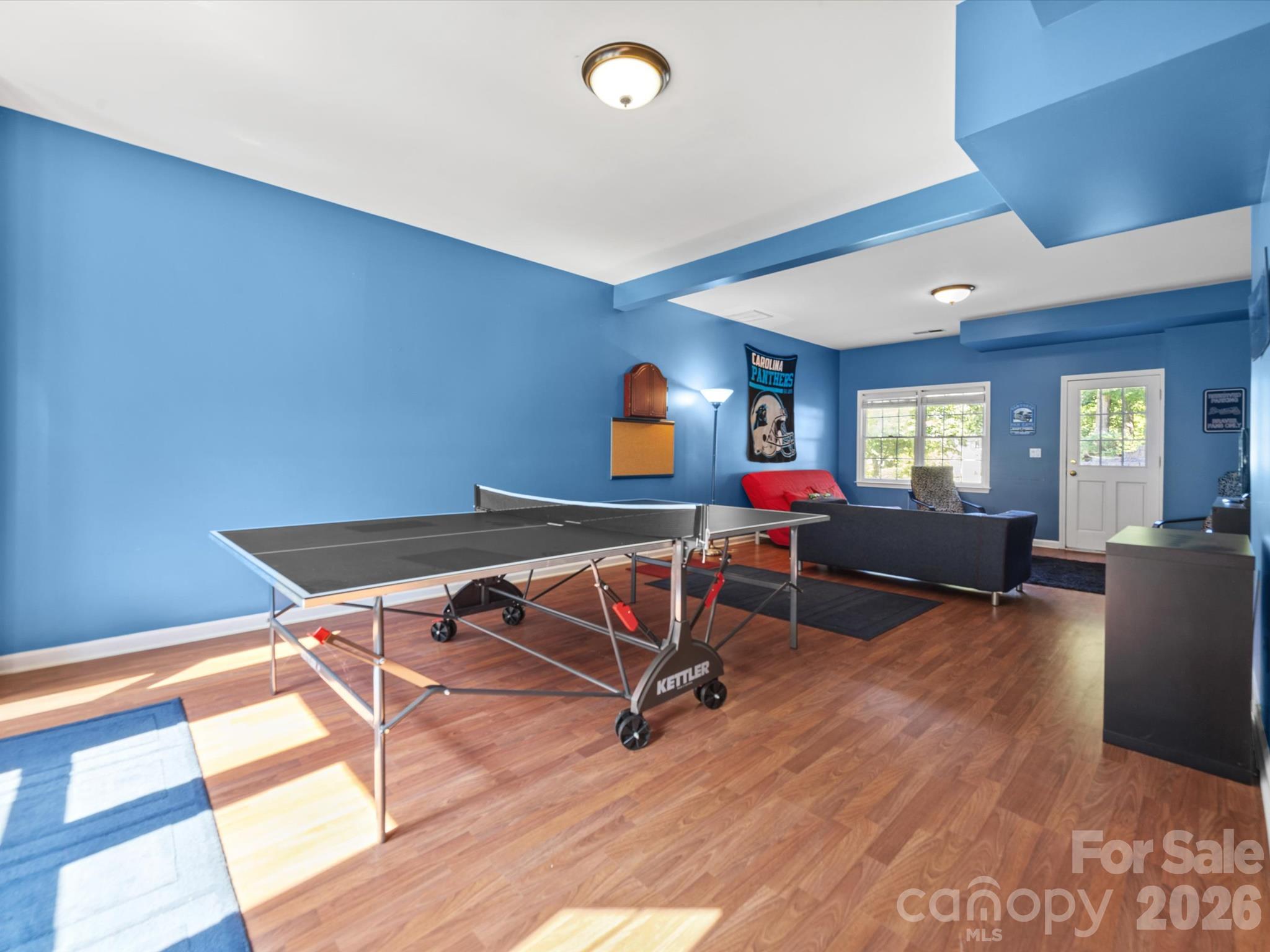 9014 Oxfordshire Court Property Photo 18
