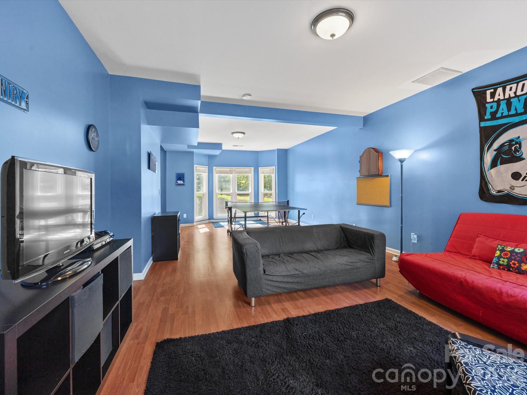 9014 Oxfordshire Court Property Photo 19