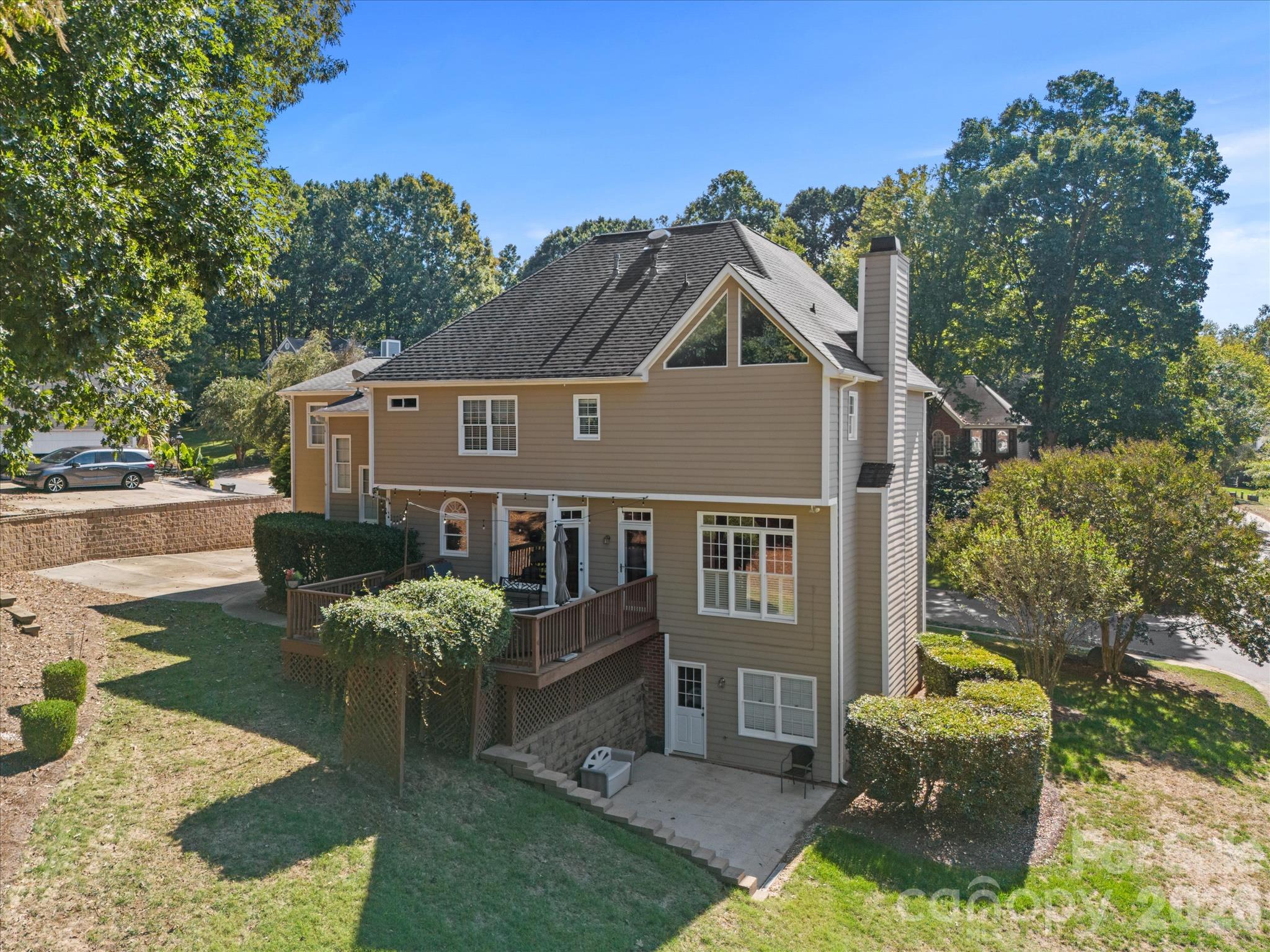 9014 Oxfordshire Court Property Photo 22