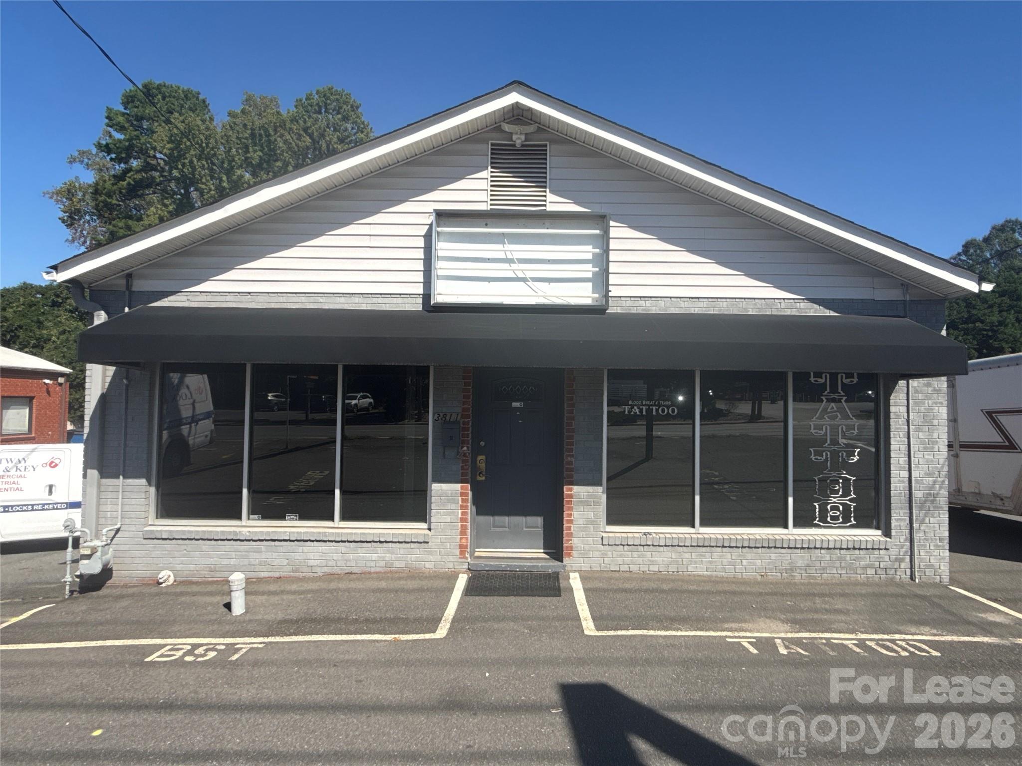 3811 Monroe Road Property Photo 1