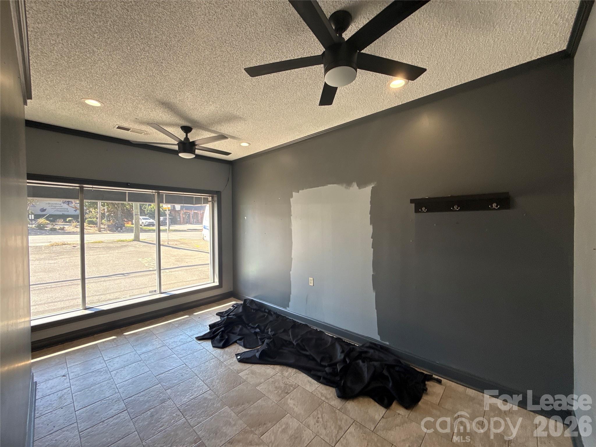 3811 Monroe Road Property Photo 4