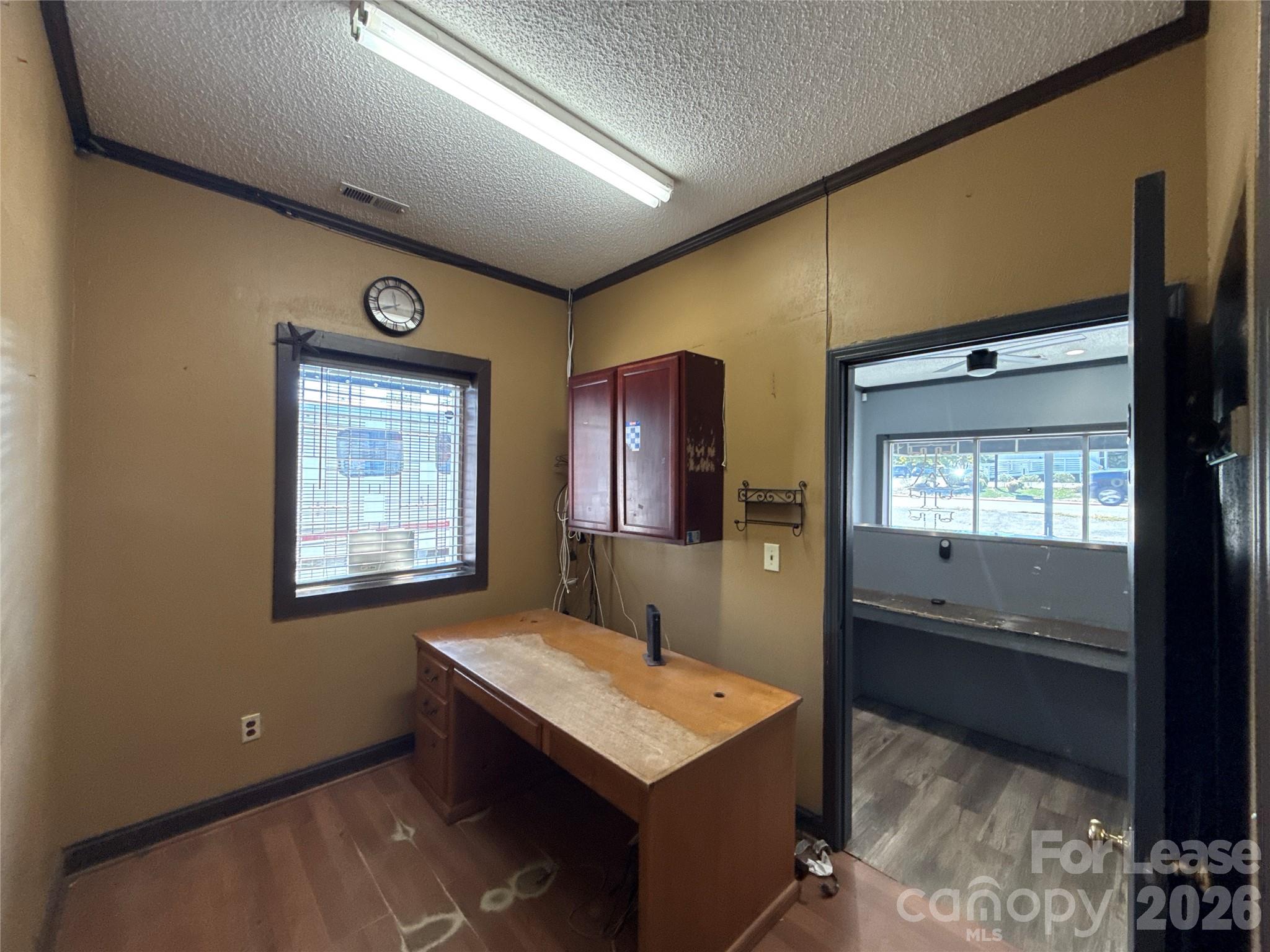 3811 Monroe Road Property Photo 7