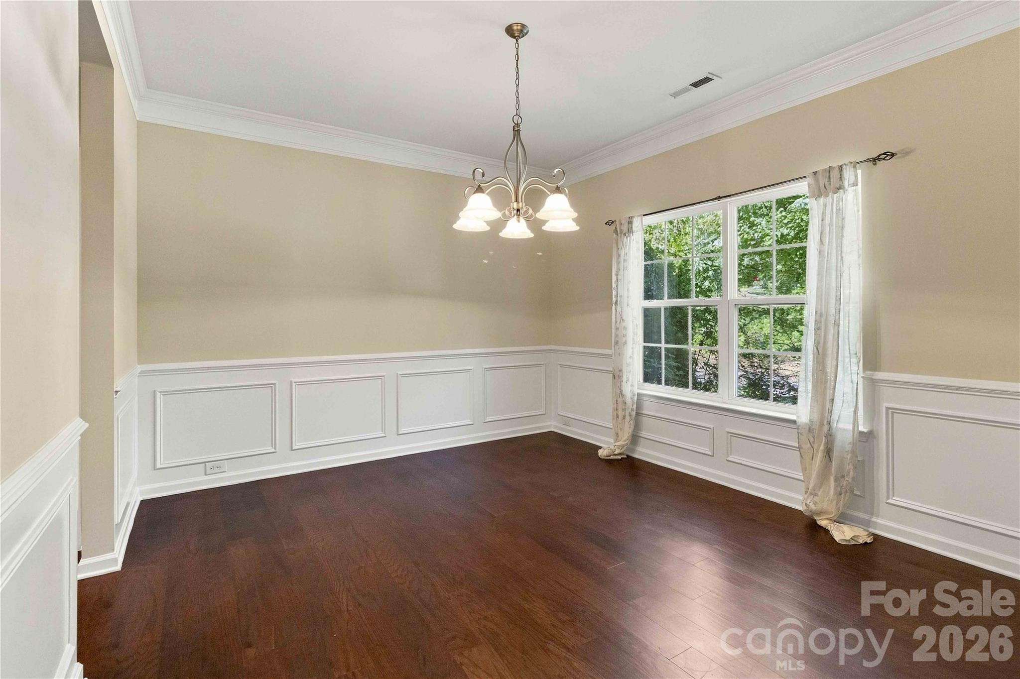 724 Rawlings Place Property Photo 3
