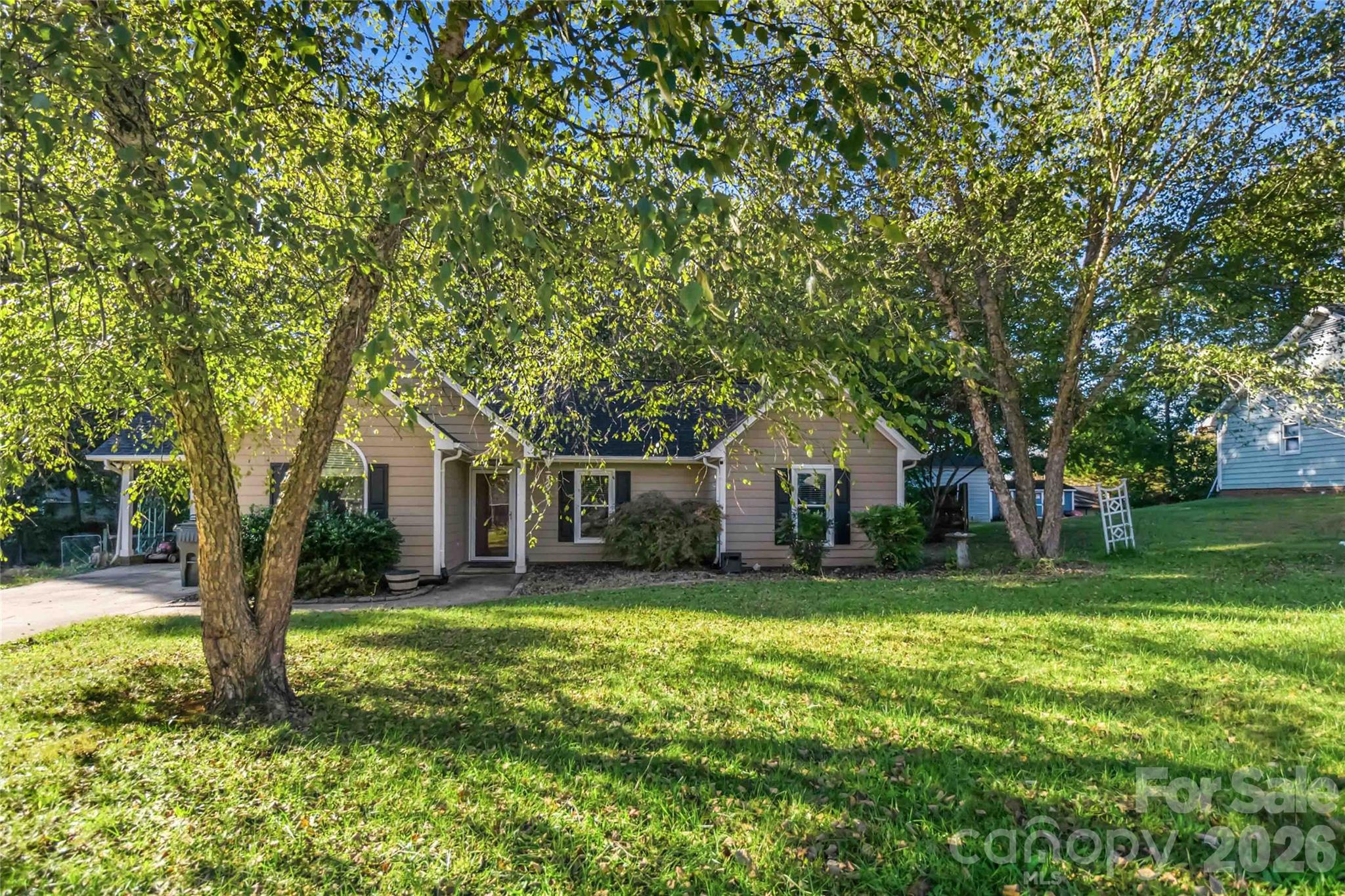 128 Weeping Willow Way Property Photo 1