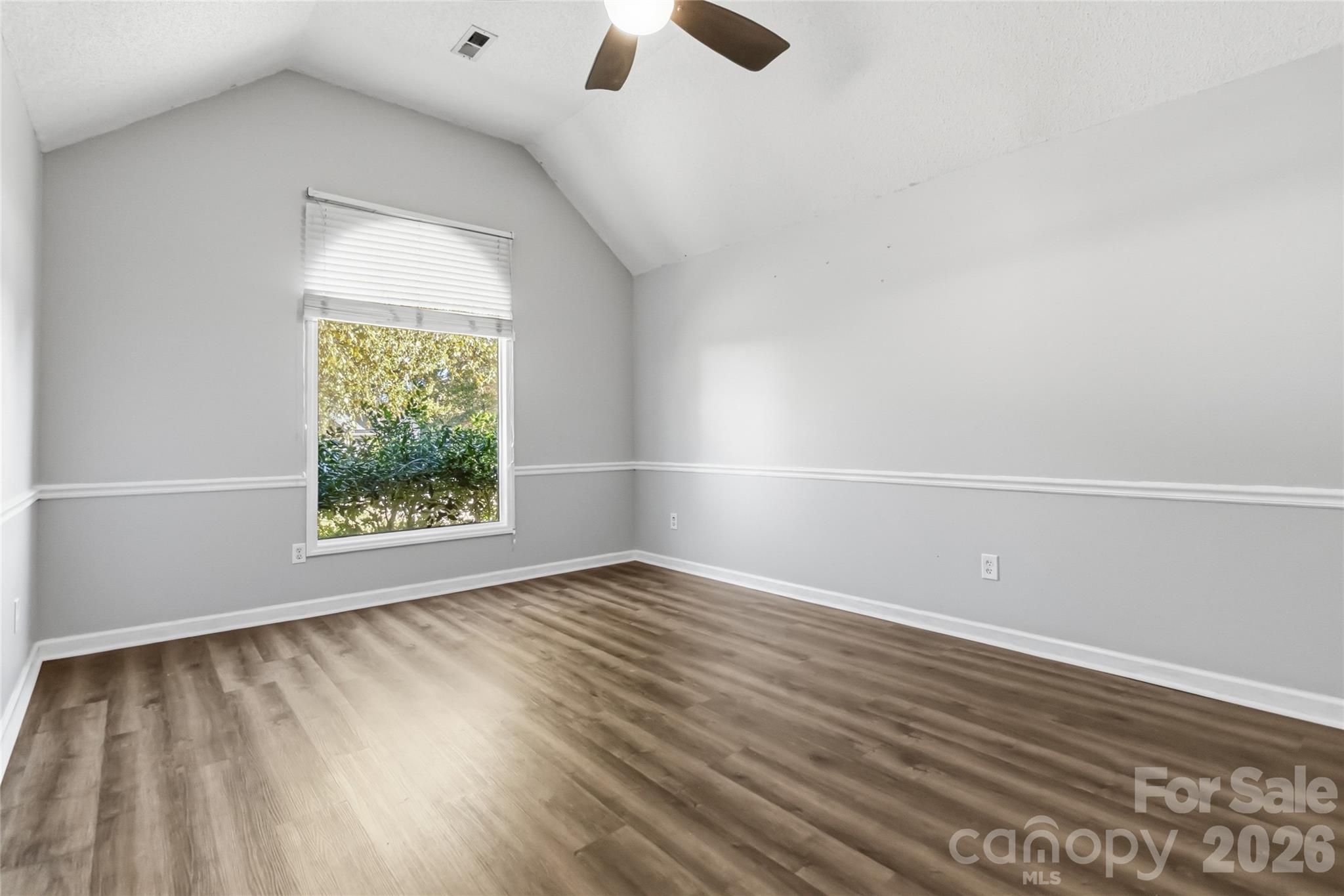 128 Weeping Willow Way Property Photo 9