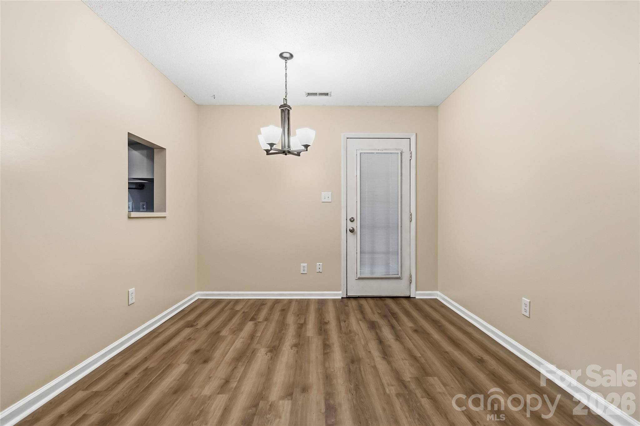 128 Weeping Willow Way Property Photo 11
