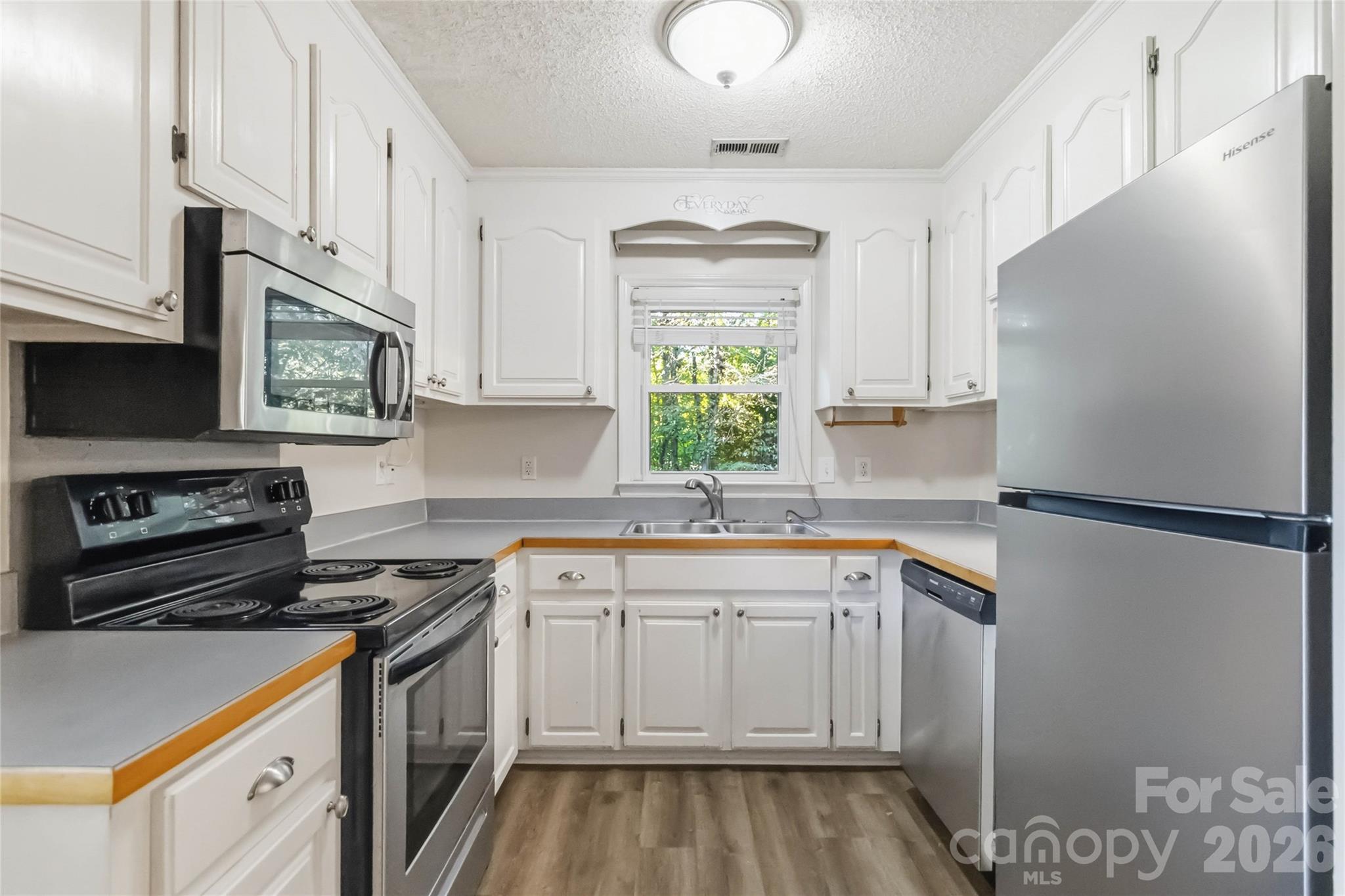 128 Weeping Willow Way Property Photo 13