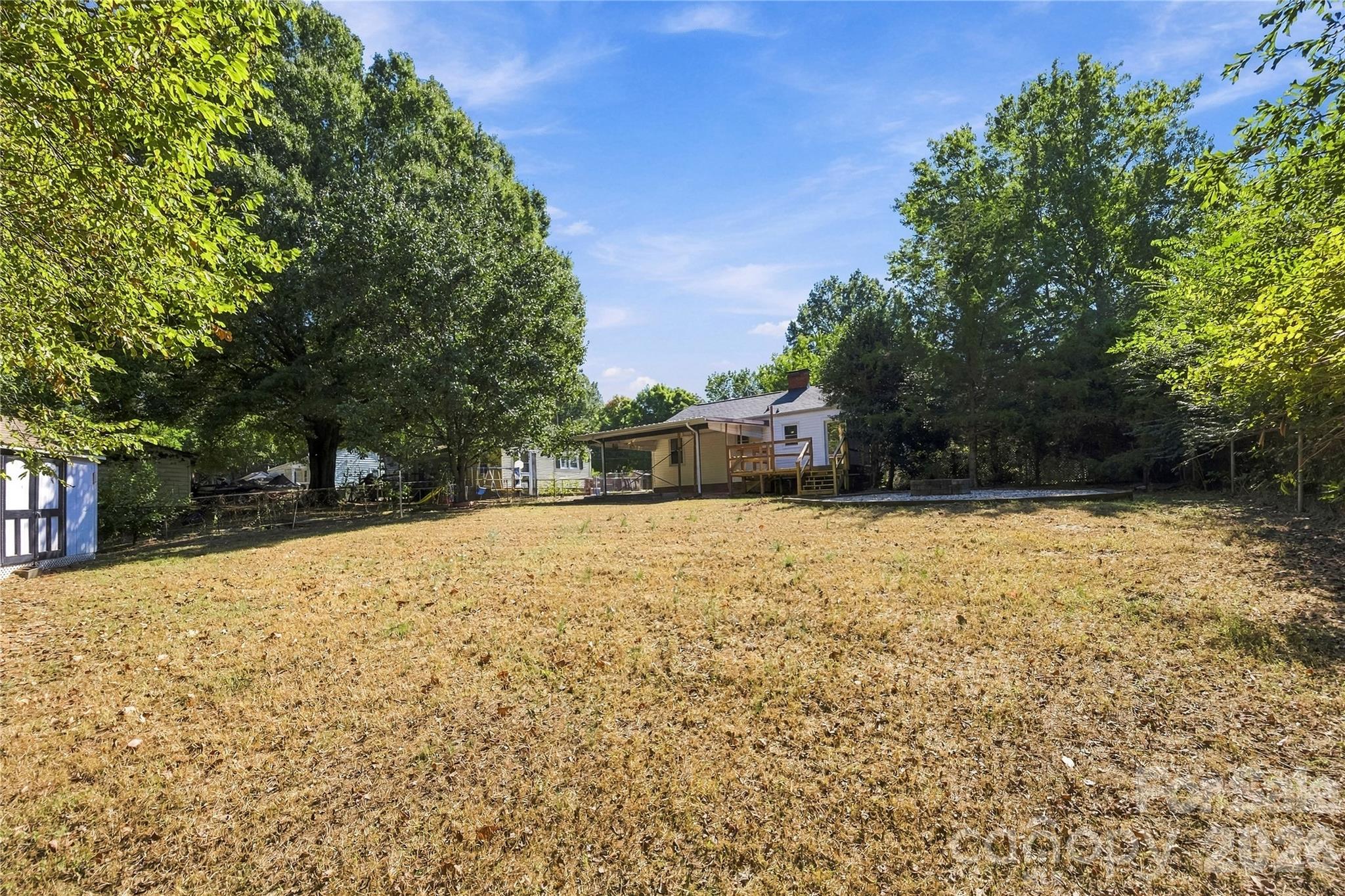 915 Skyway Drive Property Photo 23