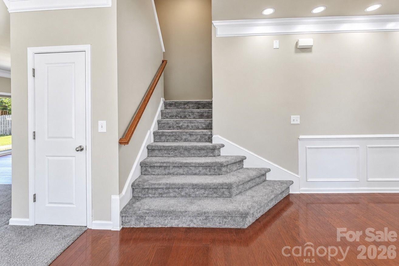 7041 Carnwarth Lane 134 Property Photo 23