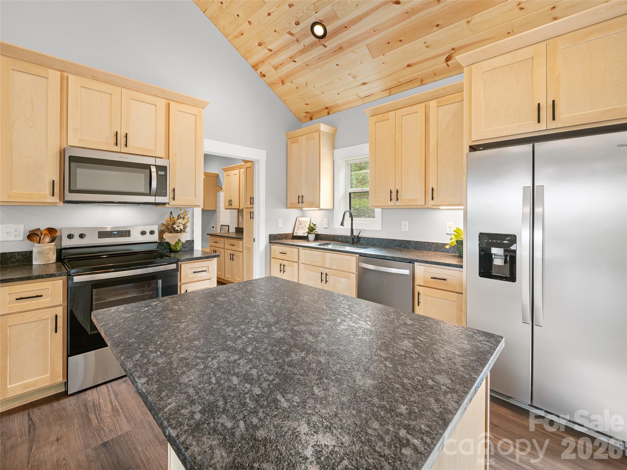 110 Shangrila Trail Property Photo 13