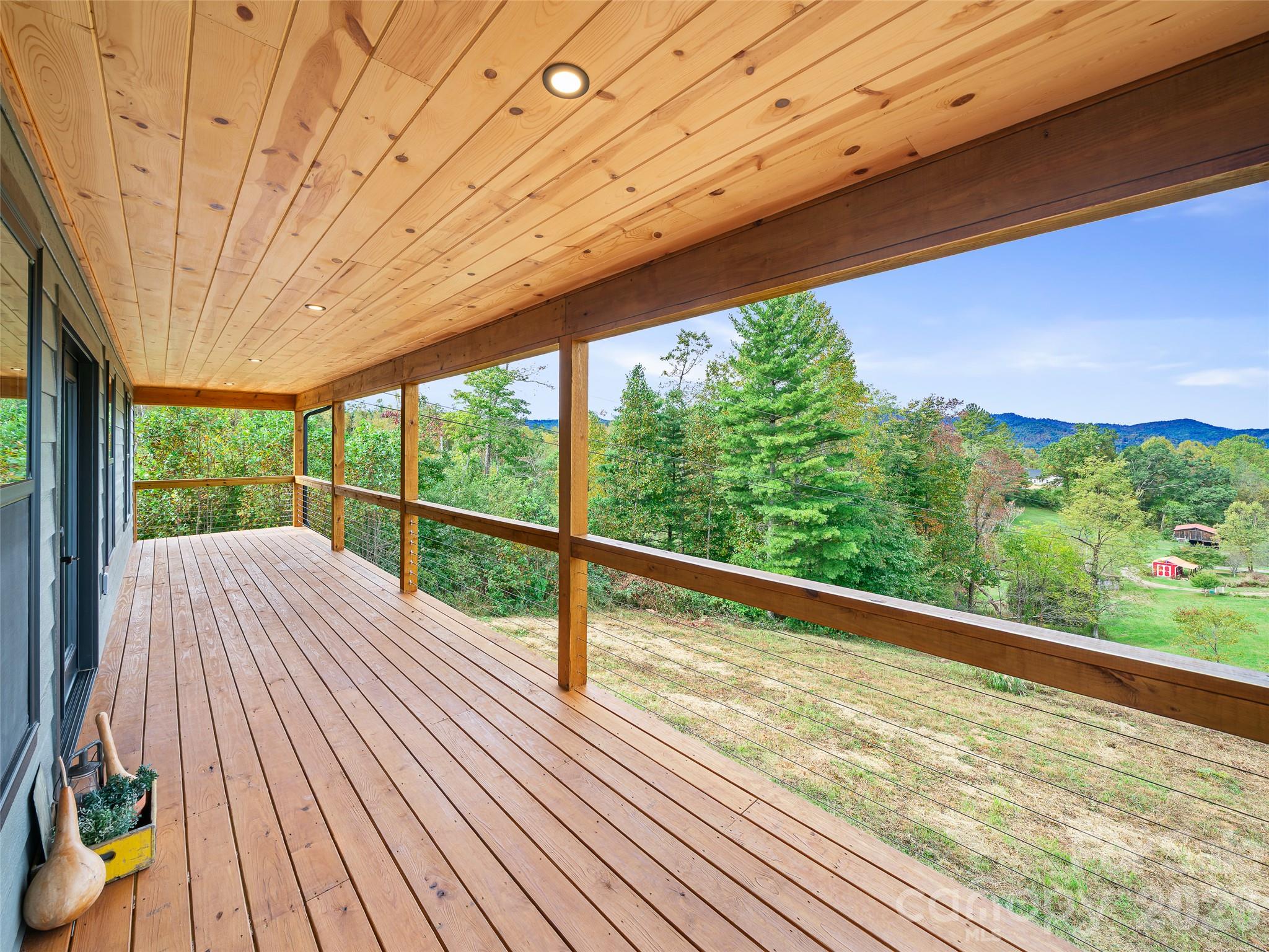 110 Shangrila Trail Property Photo 33
