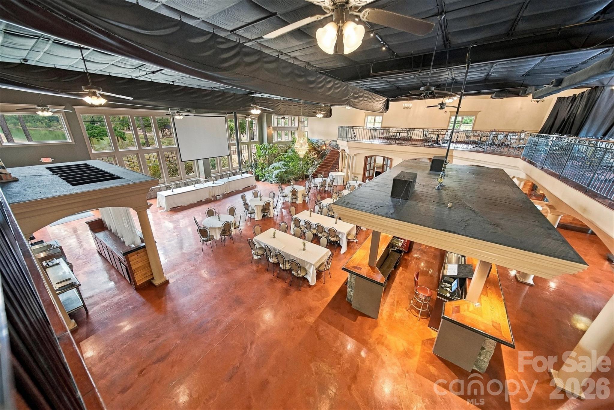 26 Commerce Drive Property Photo 16
