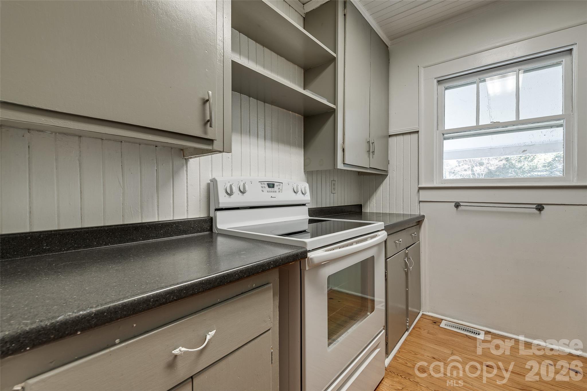 525 Forest Lane Property Photo 16