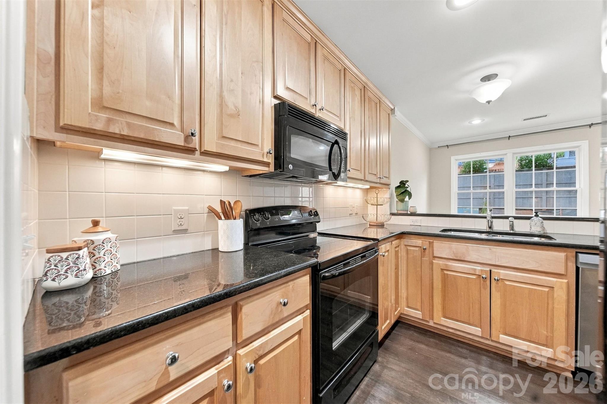 414 4th Avenue Property Photo 15