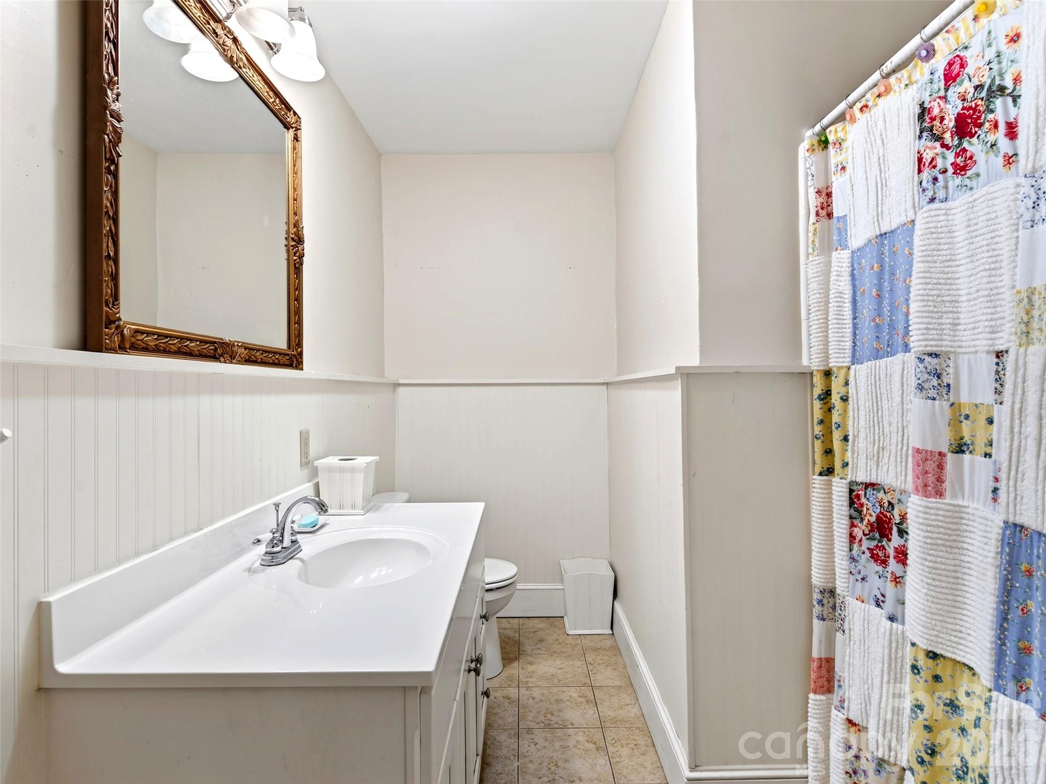 138 Gowan Point 4 Property Photo 21