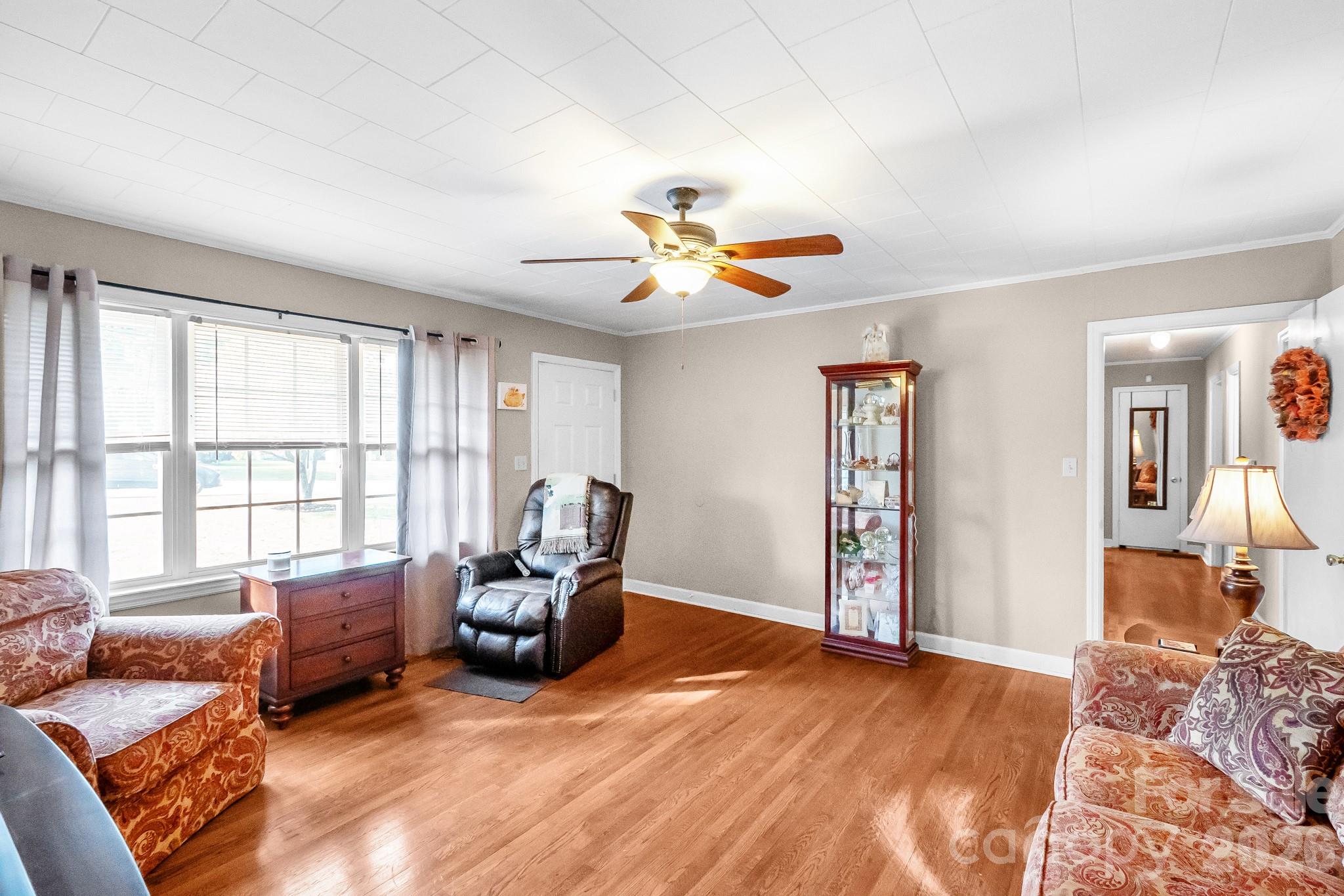 304 Sumter Street Property Photo 14