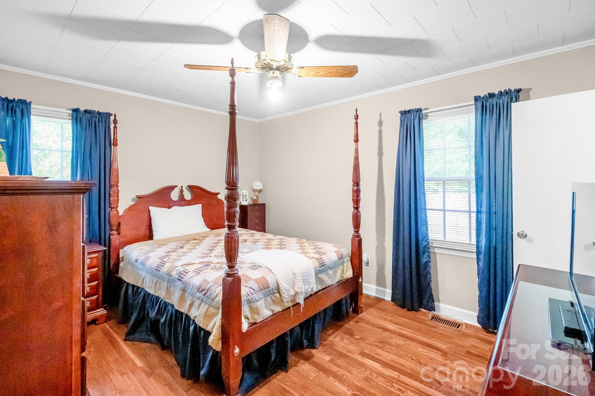304 Sumter Street Property Photo 24